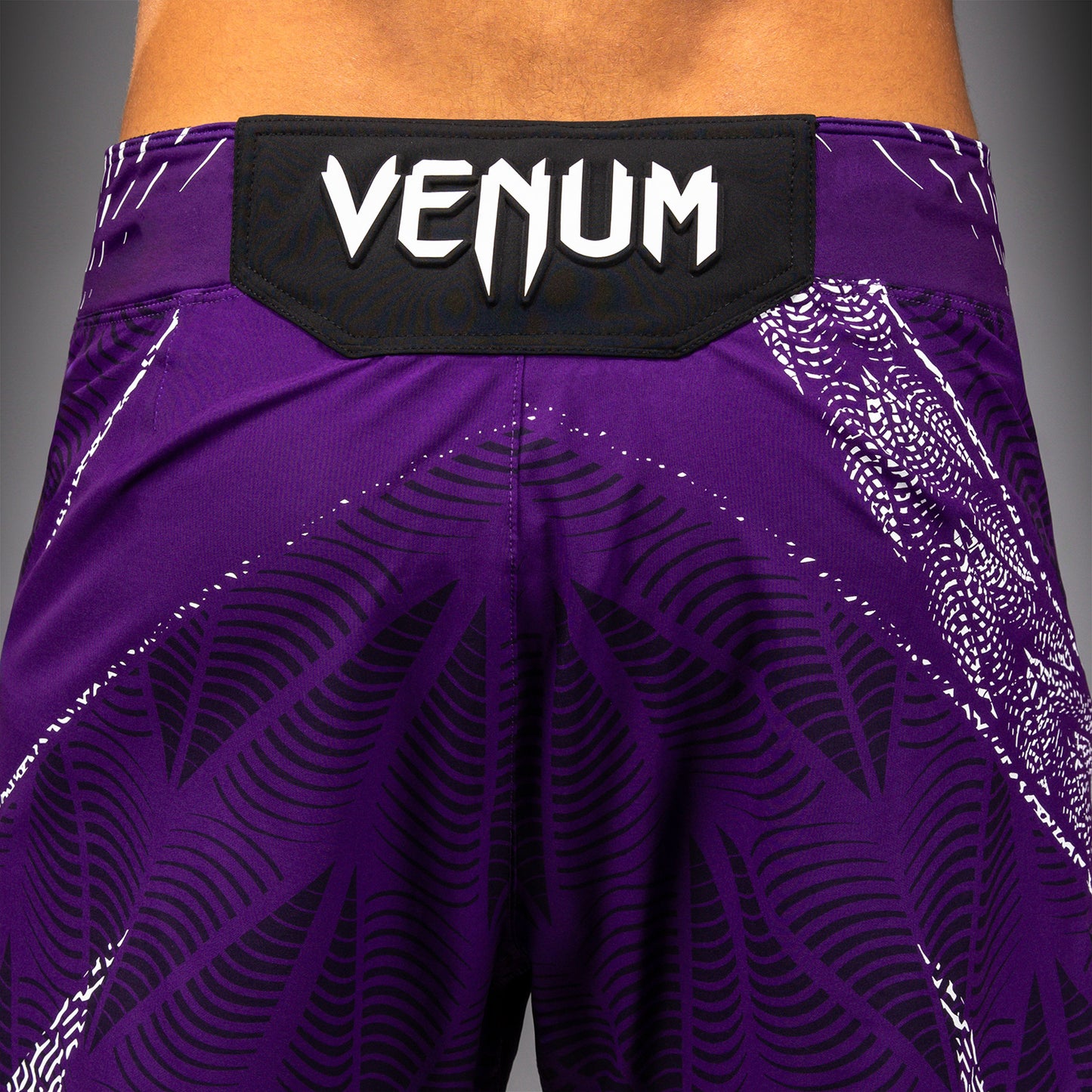 UFC Zenith by Venum Authentic Fight Night Short Fit Fight Short Heren Personalized - Paars