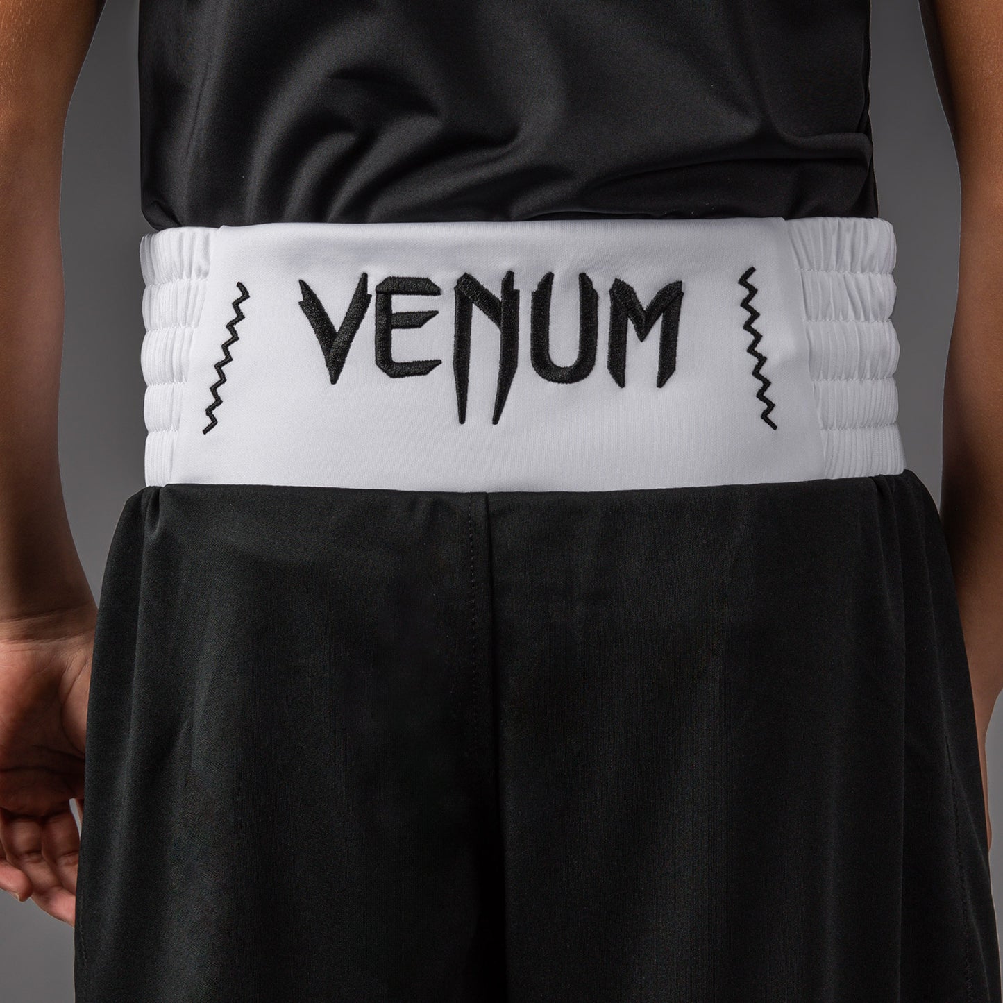 Venum Classic Boksshort Voor Kinderen – Zwart/Wit