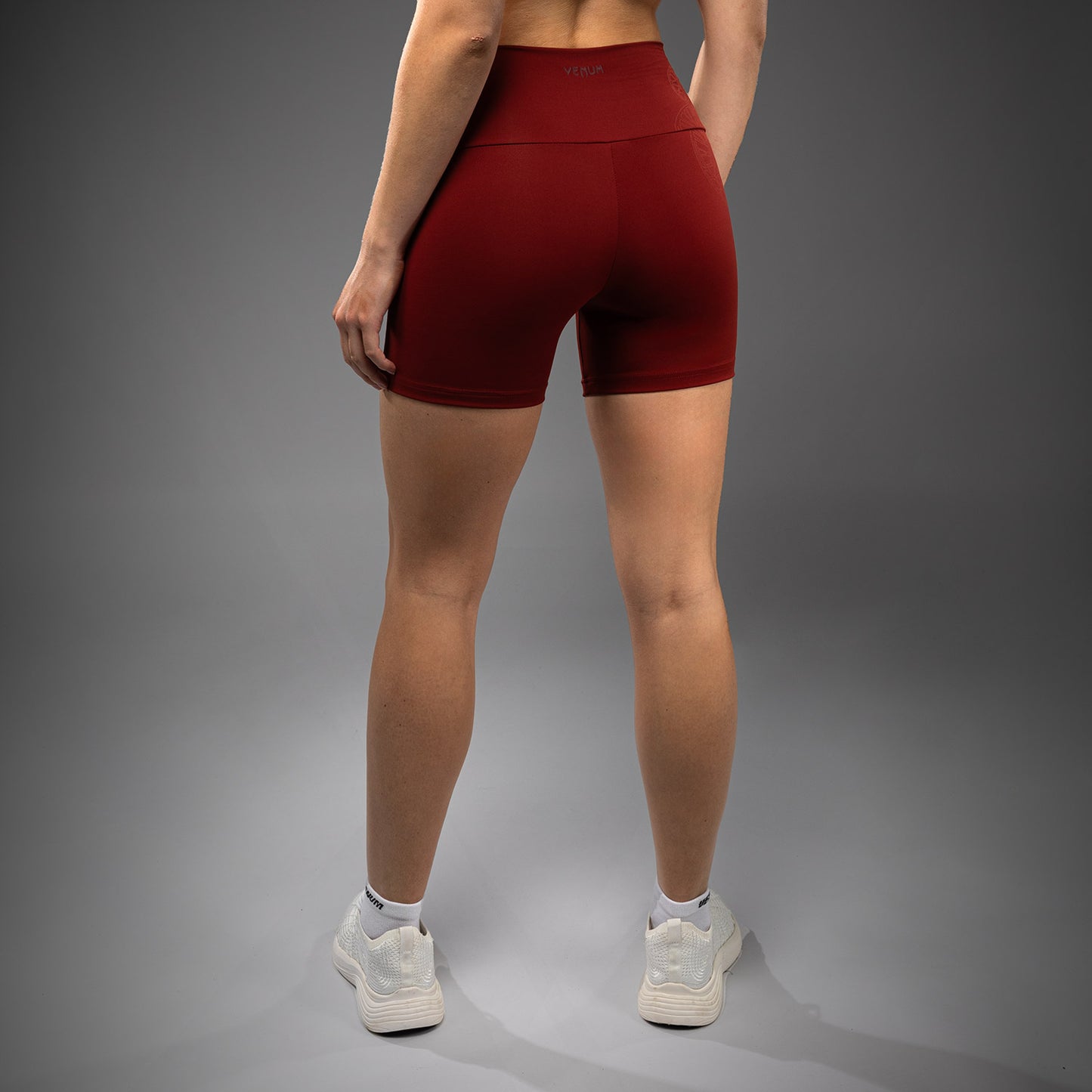 Venum Serpenti Dames Vale Tudo Shorts – Bourgondië/Ivoor