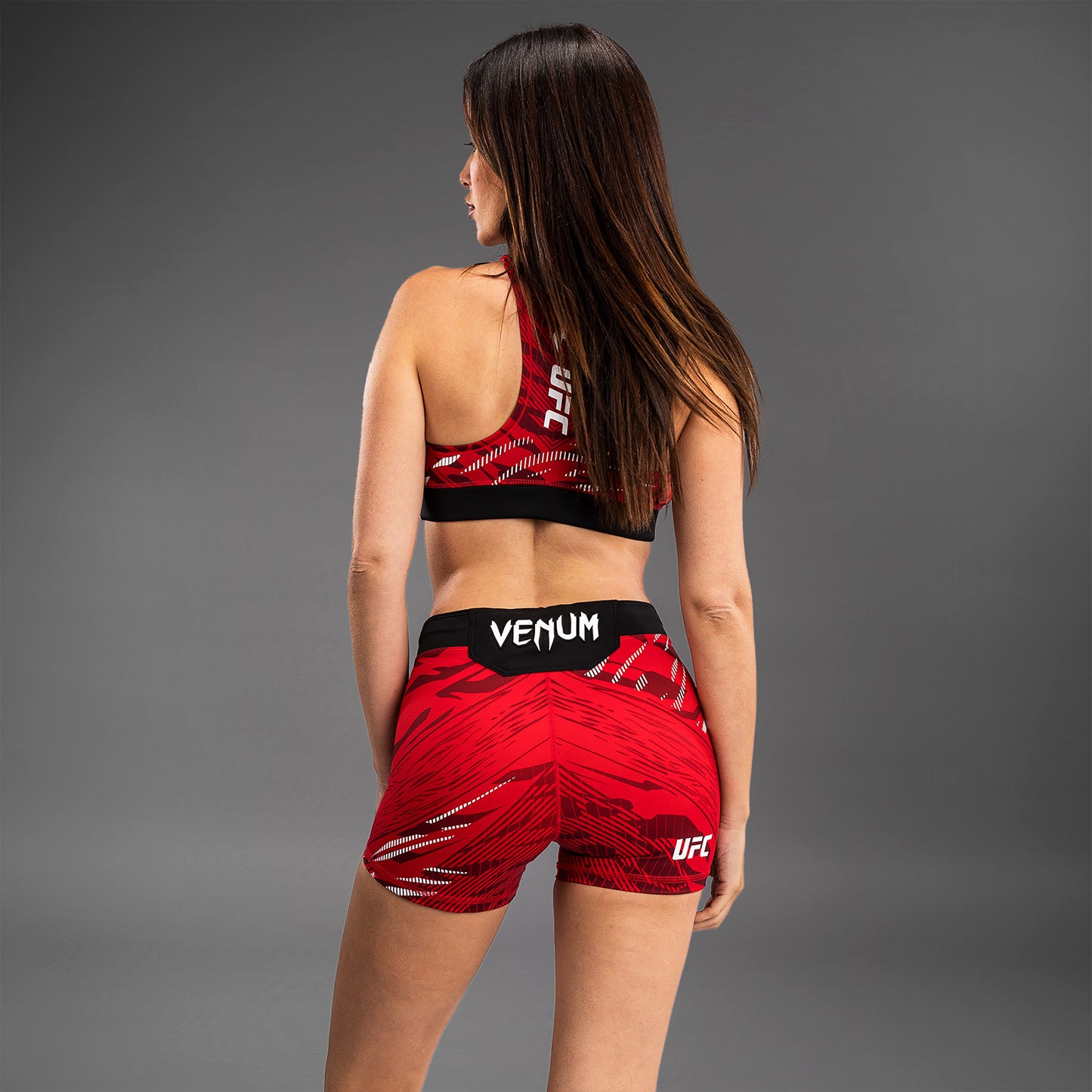UFC Fusion by Venum Authentic Fight Night Vale Tudo Shorts voor Dames - Kort Fit - Rood