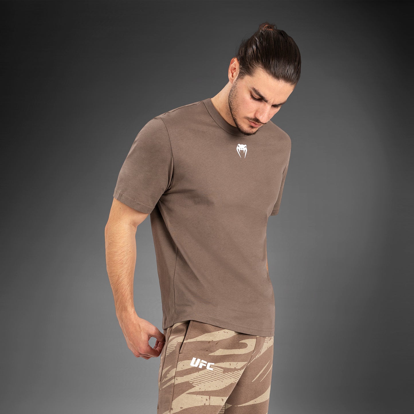 UFC Adrenaline By Venum Fight Week Mannen T-Shirt Met Korte Mouwen - Bronze