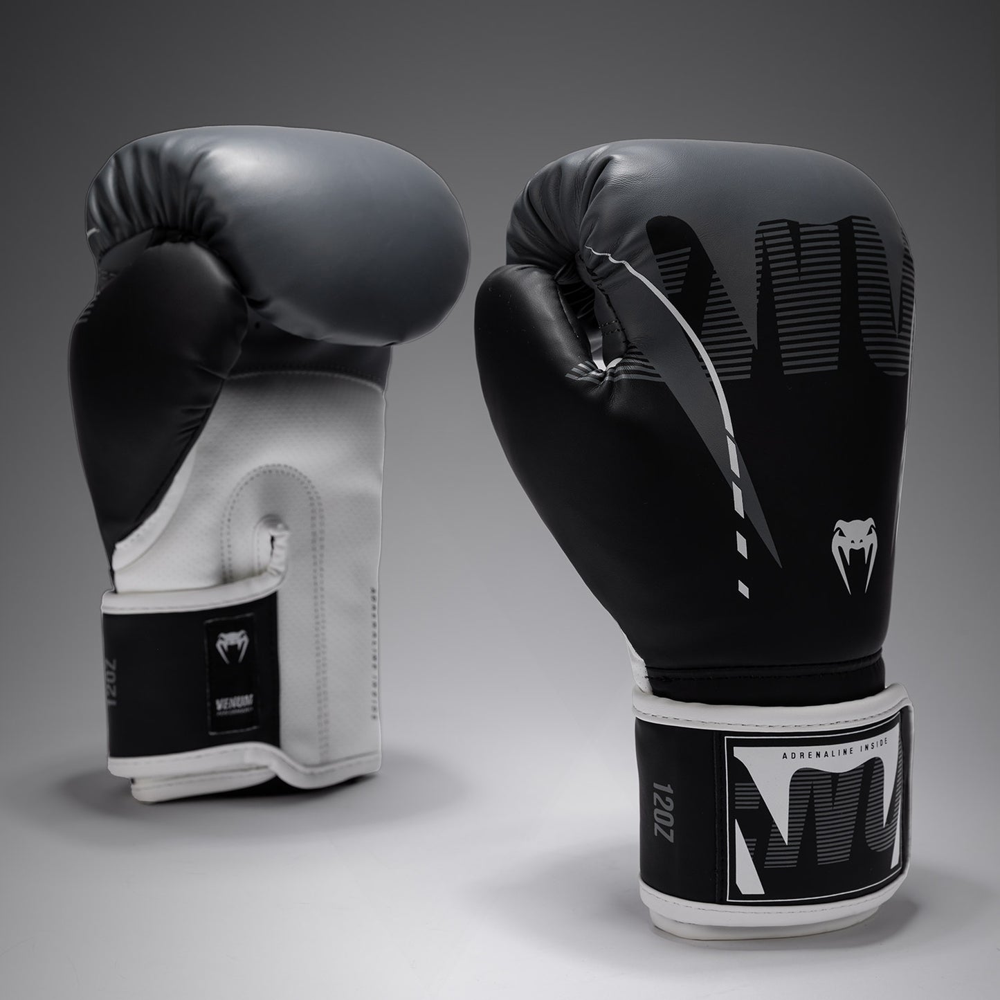 Venum Adrenaline Bokshandschoenen – Zwart/Zilvergrijs