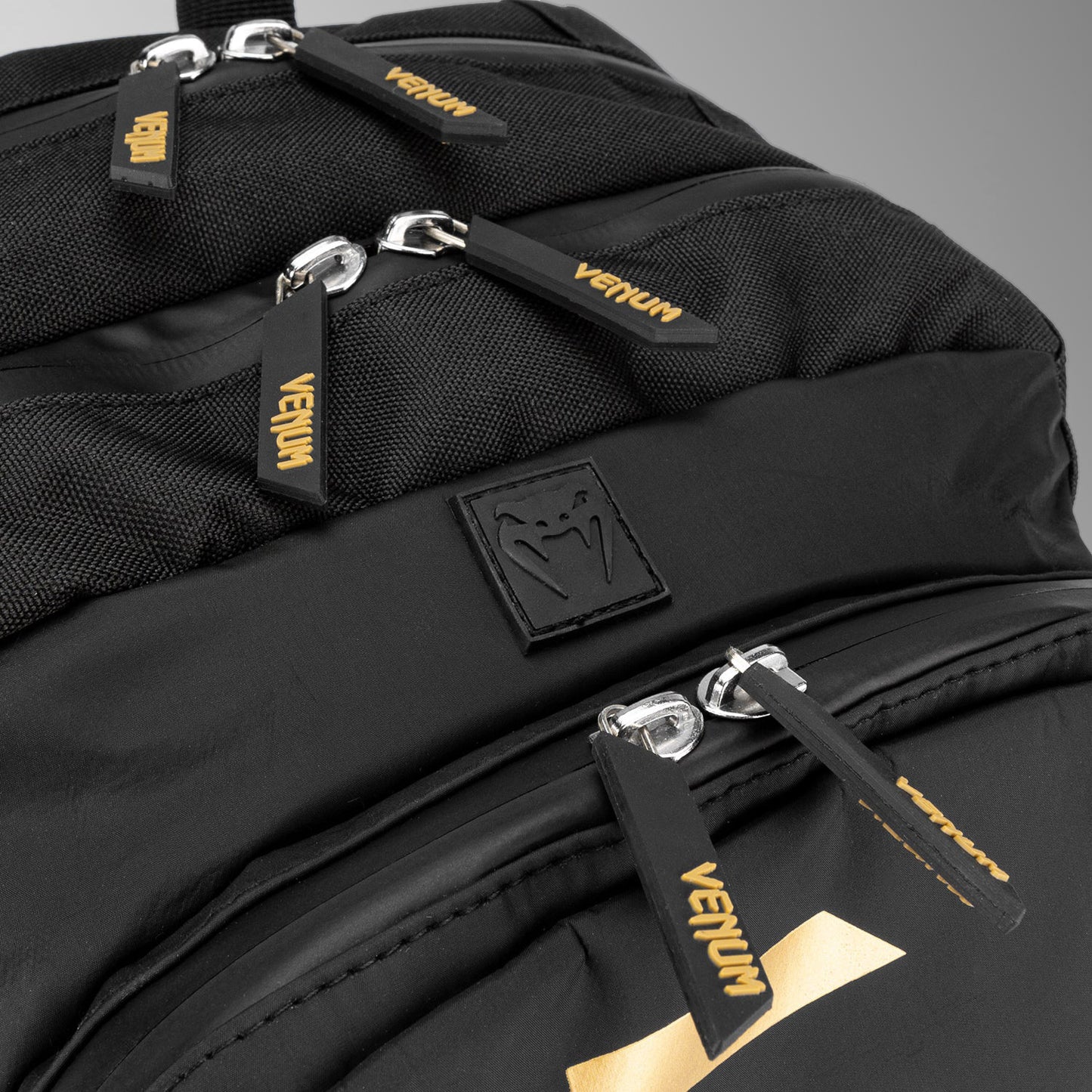 Venum Challenger Pro Evo Rugzak (20-25L) – Zwart/Goud