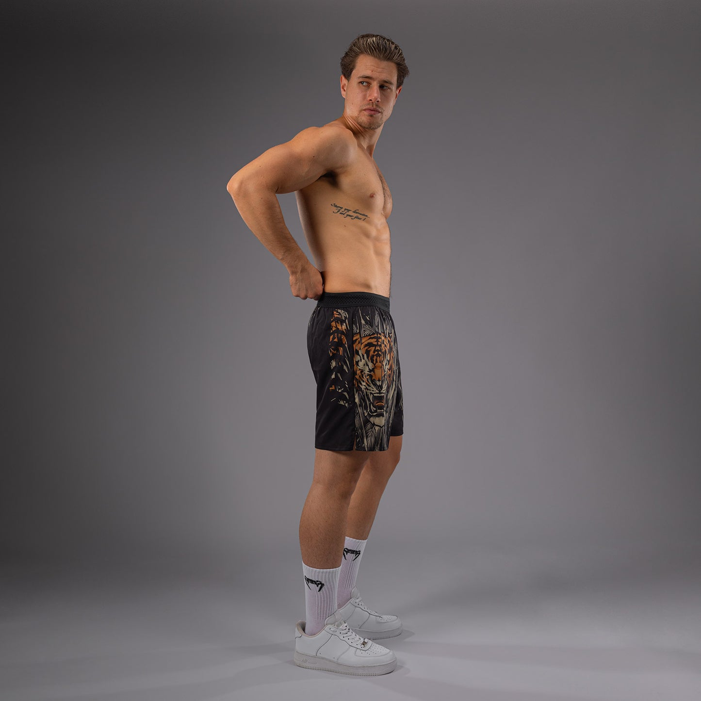 Venum Tiger Trainingsshorts Heren - Zwart / Neon Oranje