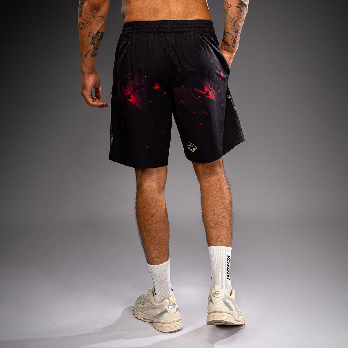 Jujutsu Kaisen x Venum Itadori Trainingsshorts – Zwart/Rood