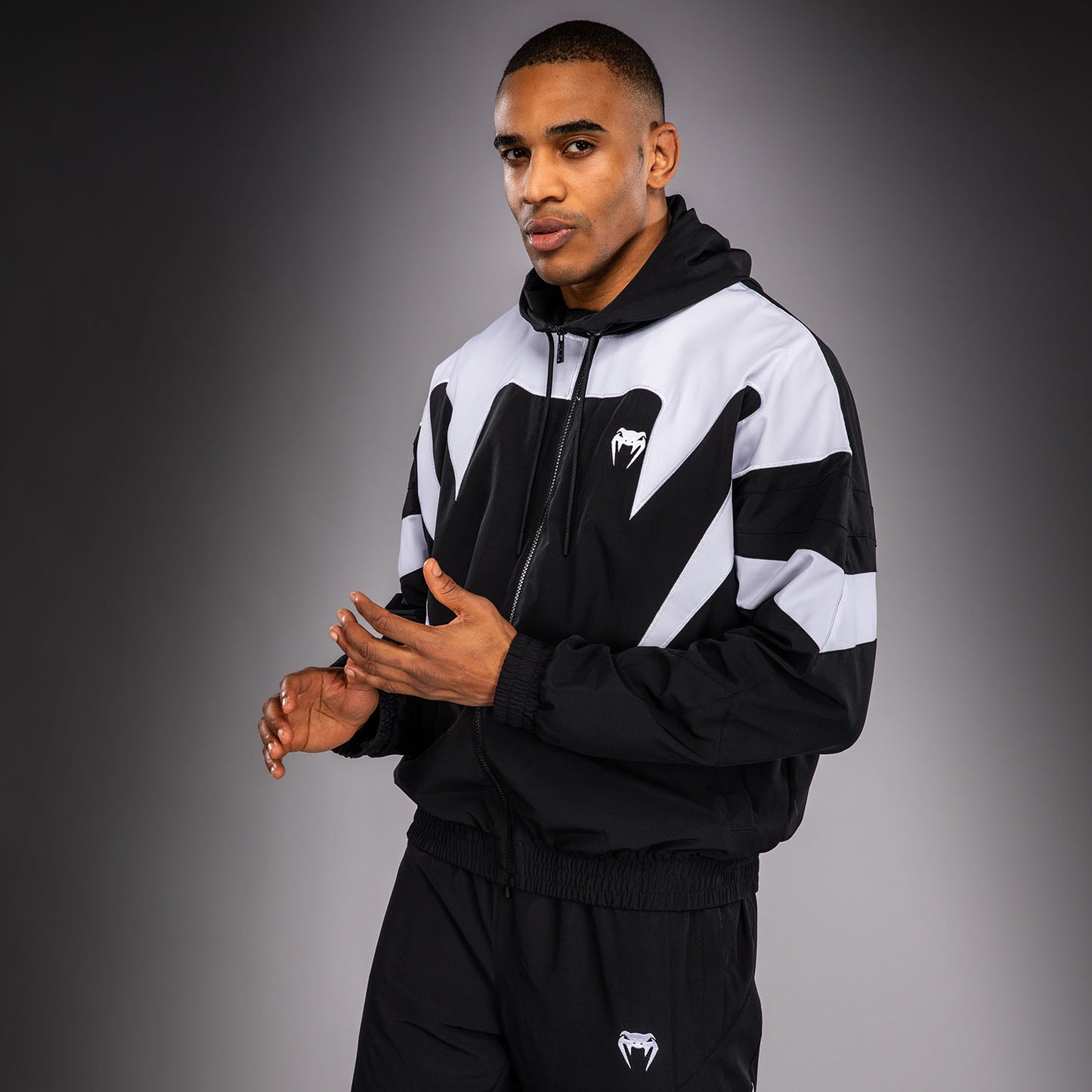 Venum Attack 90 Trainingsjas – Wit/Zwart