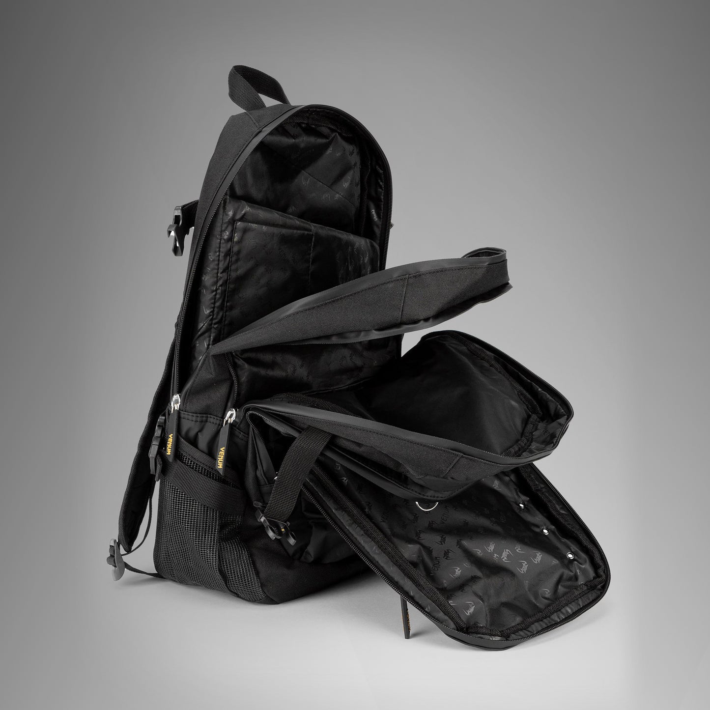 Venum Challenger Pro Evo Rugzak (20-25L) – Zwart/Goud