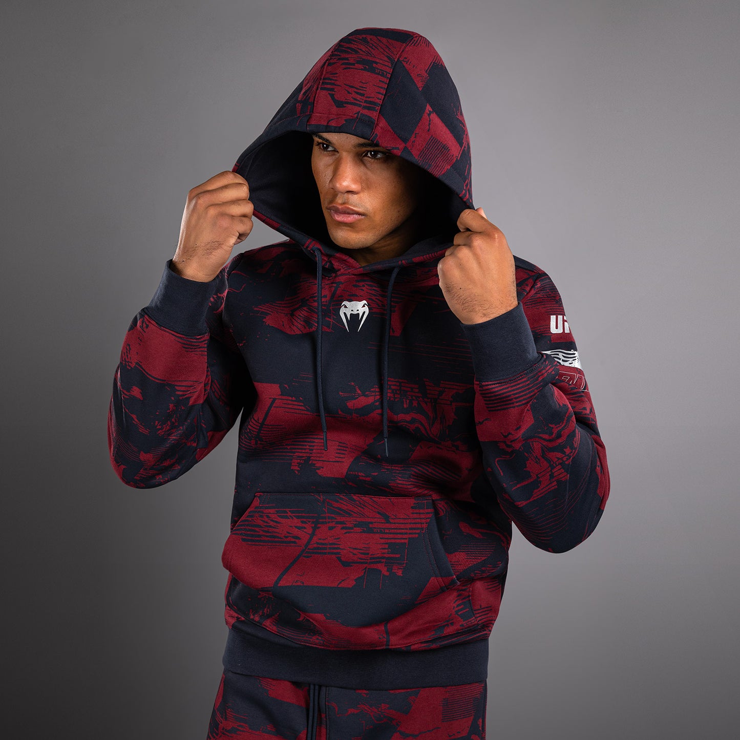 UFC Zenith by Venum Authentic Fight Week Pullover Hoodie Heren - Marineblauw/Bordeauxrood/Zilver