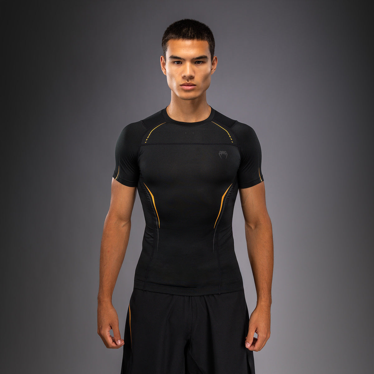 Venum G-Core Met korte mouwen Rashguard - Zwart/Goud