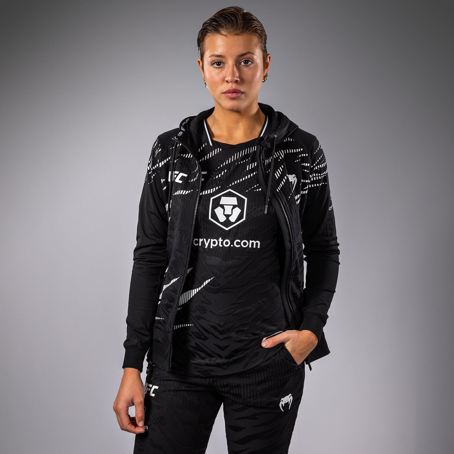 UFC Fusion by Venum Authentic Fight Night Hoodie voor Dames - Zwart