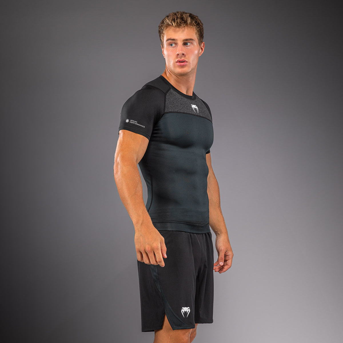 Venum G-Fit Scale Rashguard met korte mouwen - Zwart