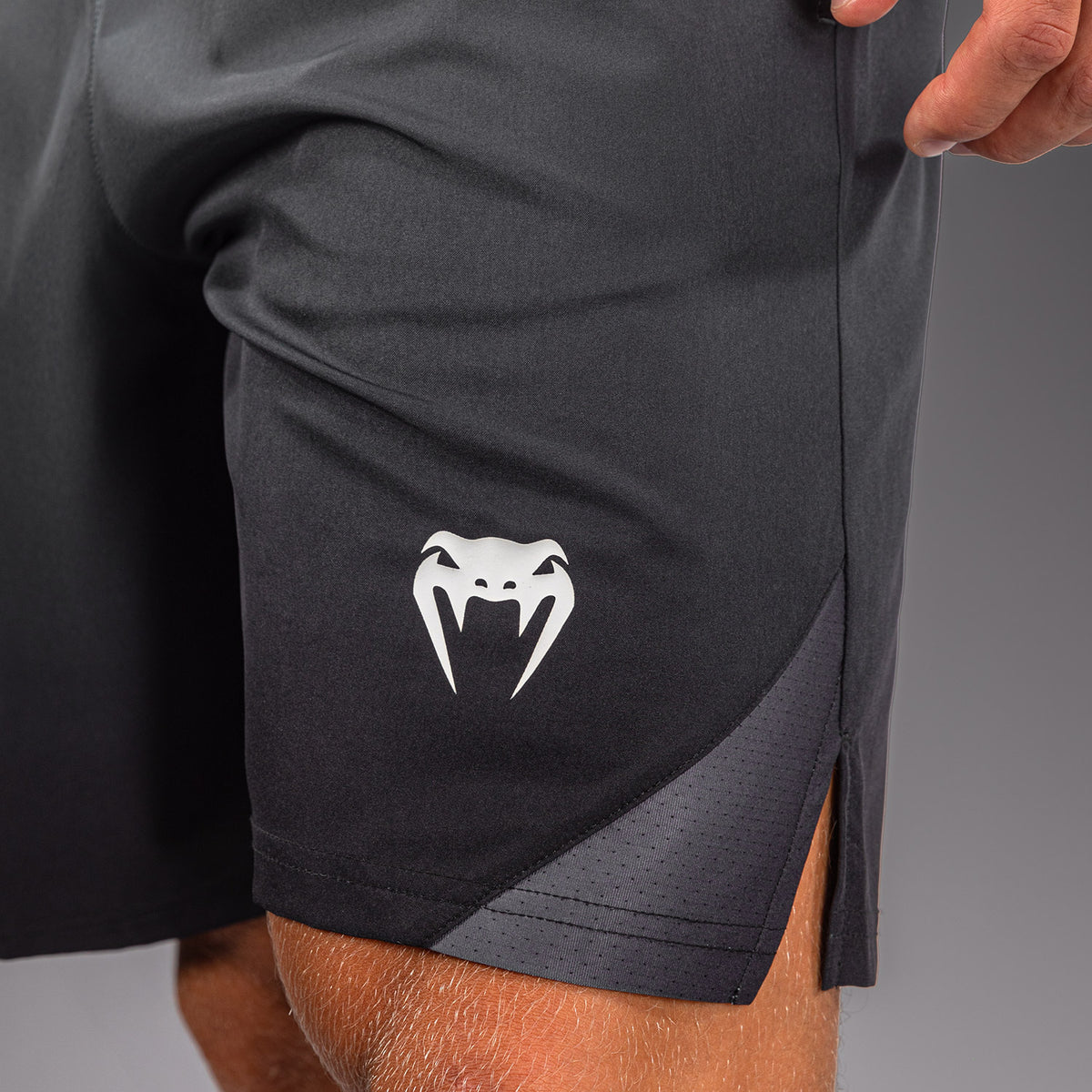 Venum Giant Shift Trainingsshort - Zwart/Grijs