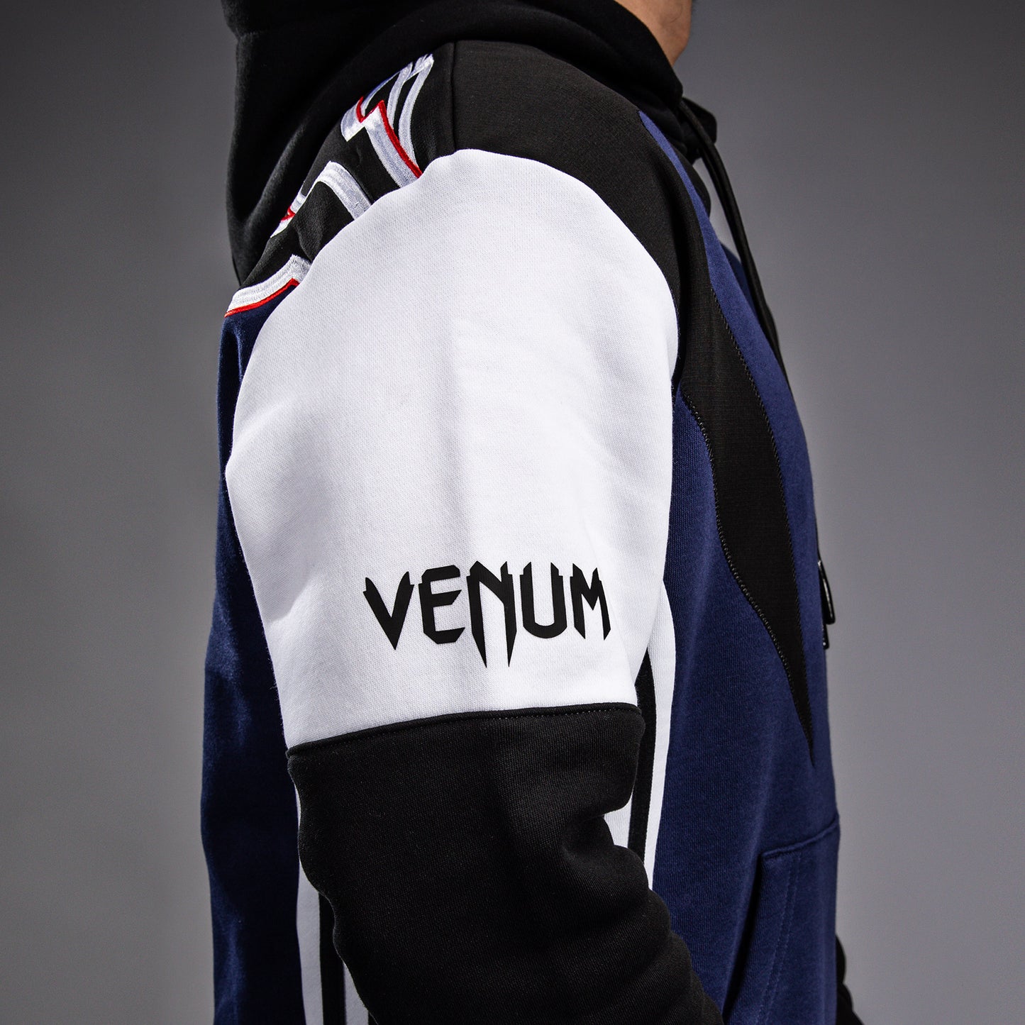 Venum x TEKKEN 8 - Jin Kazama Hoodie - Blauw/Zwart/Wit