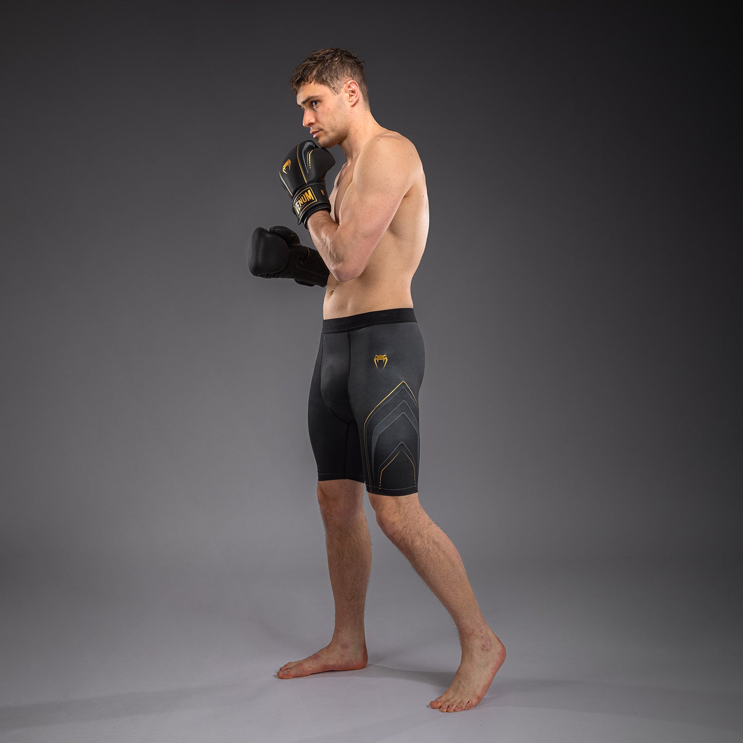 Venum Streamline Compressieshort – Zwart/Goud
