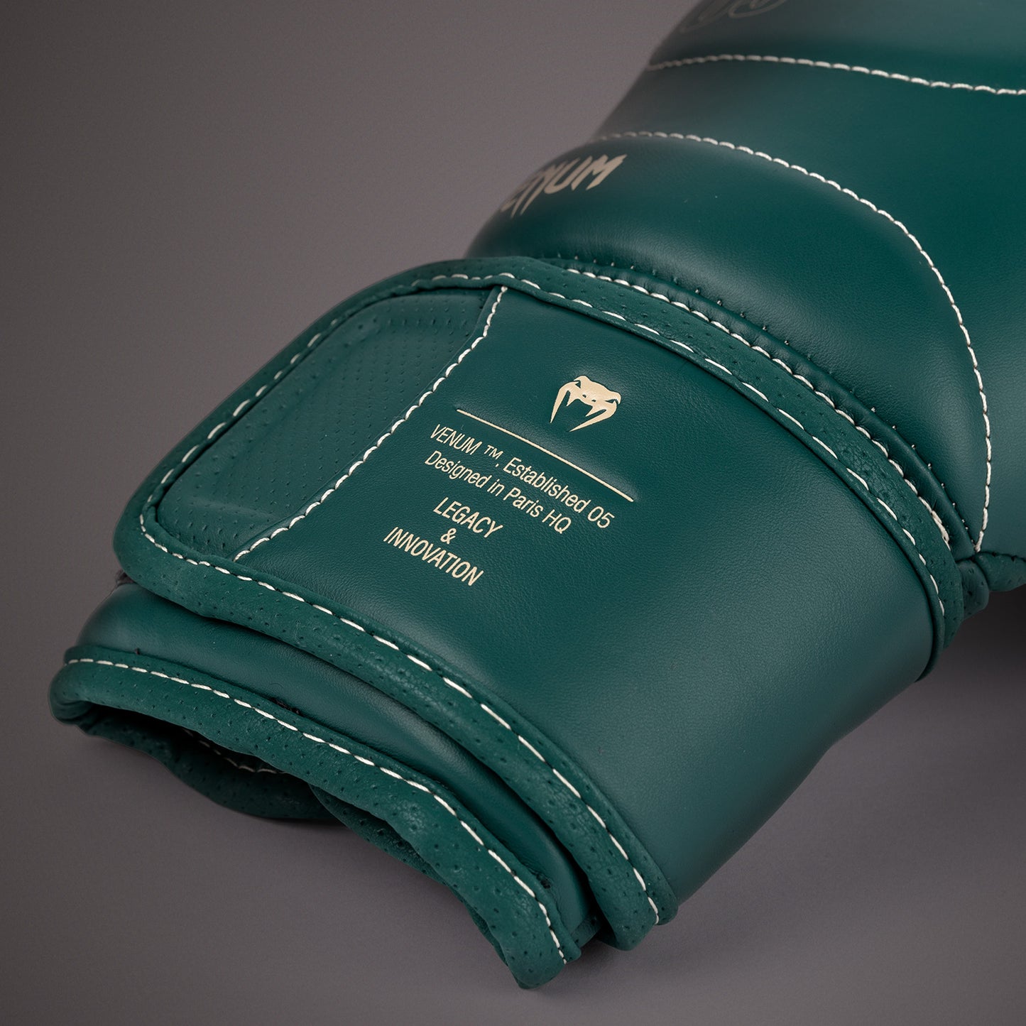 Venum Impact Evo Bokshandschoenen - Smaragdgroen