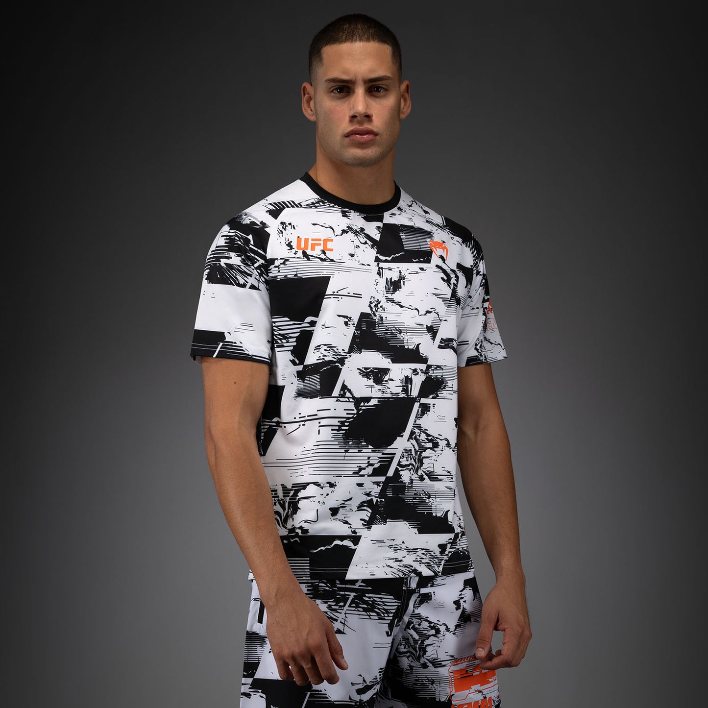 UFC Zenith by Venum Authentic Fight Week Performance T-shirt Korte Mouw Heren - Wit