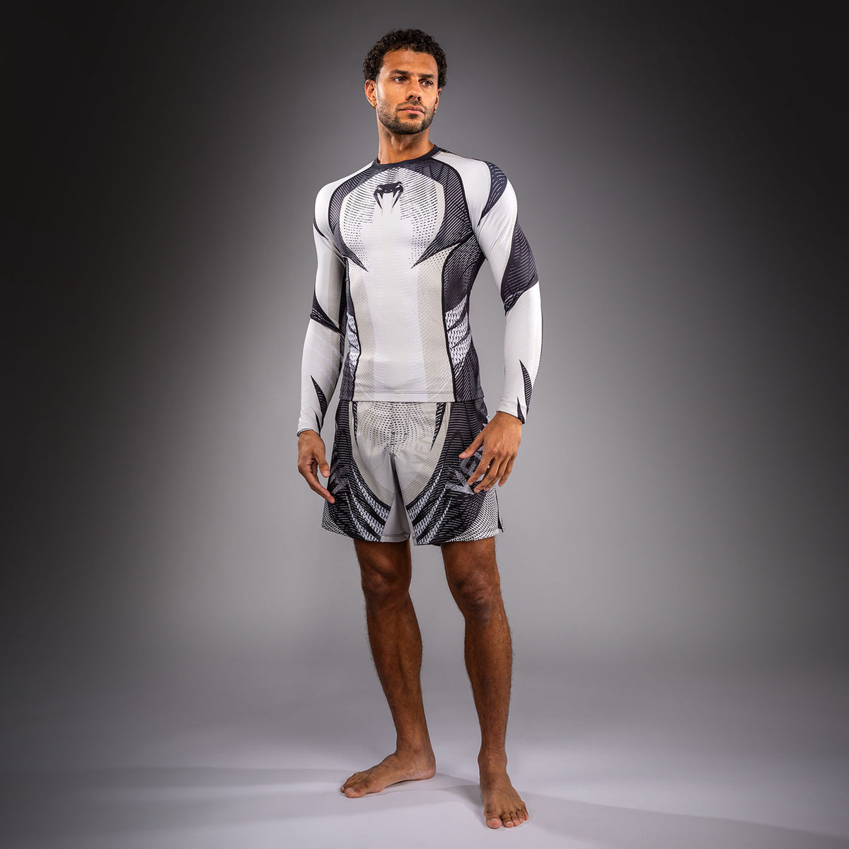 Venum Galactic 3.0 Rashguard met lange mouwen - Offwhite/Zwart