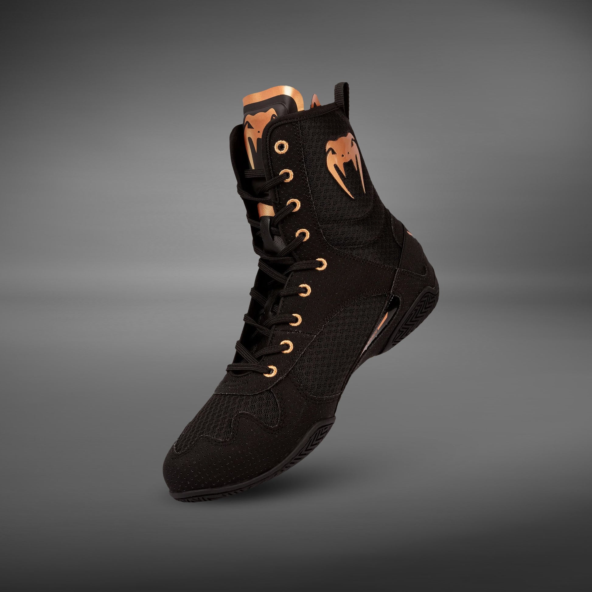 Venum Elite Evo Bokshandschoenen - Zwart, Brons - 16 Oz Venum Elite Evo Bokshandschoenen - Zwart, Brons - 16 Oz