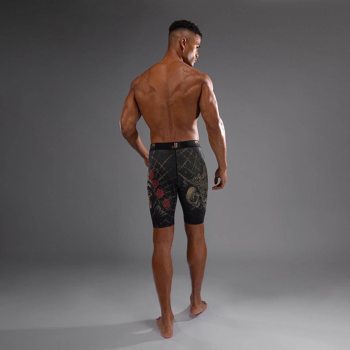 Venum Santa Muerte 5.0 Vale Tudo Shorts voor Heren - Diep Zwart/Goud
