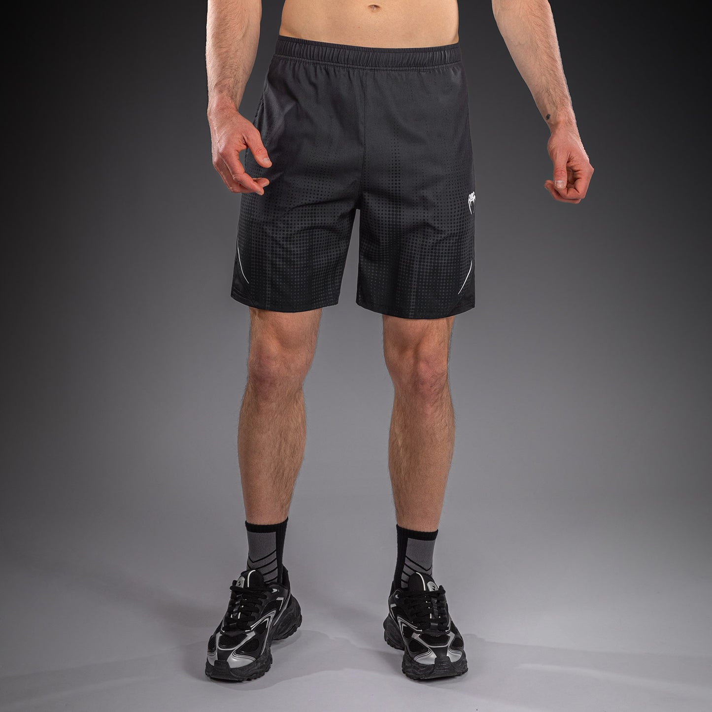 Venum Stealth Trainingsshorts – Zwart/Wit