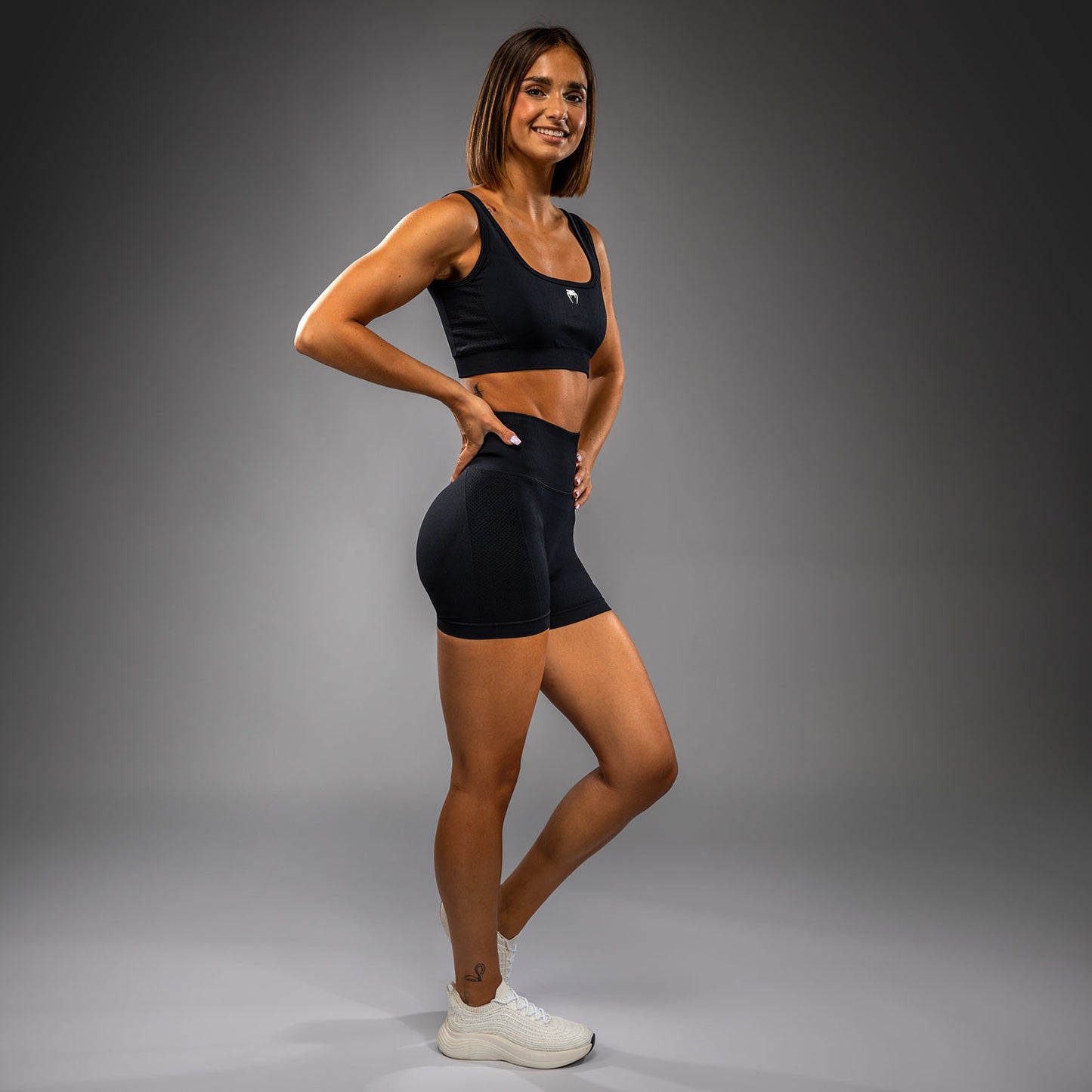 Venum Sculpt Vale Tudo Shorts – Zwart/Wit