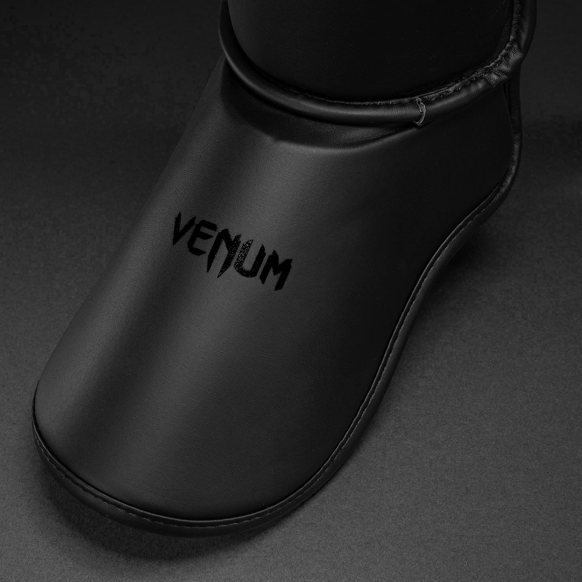 Venum Contender 1.5 Scheenbeschermers - Zwart