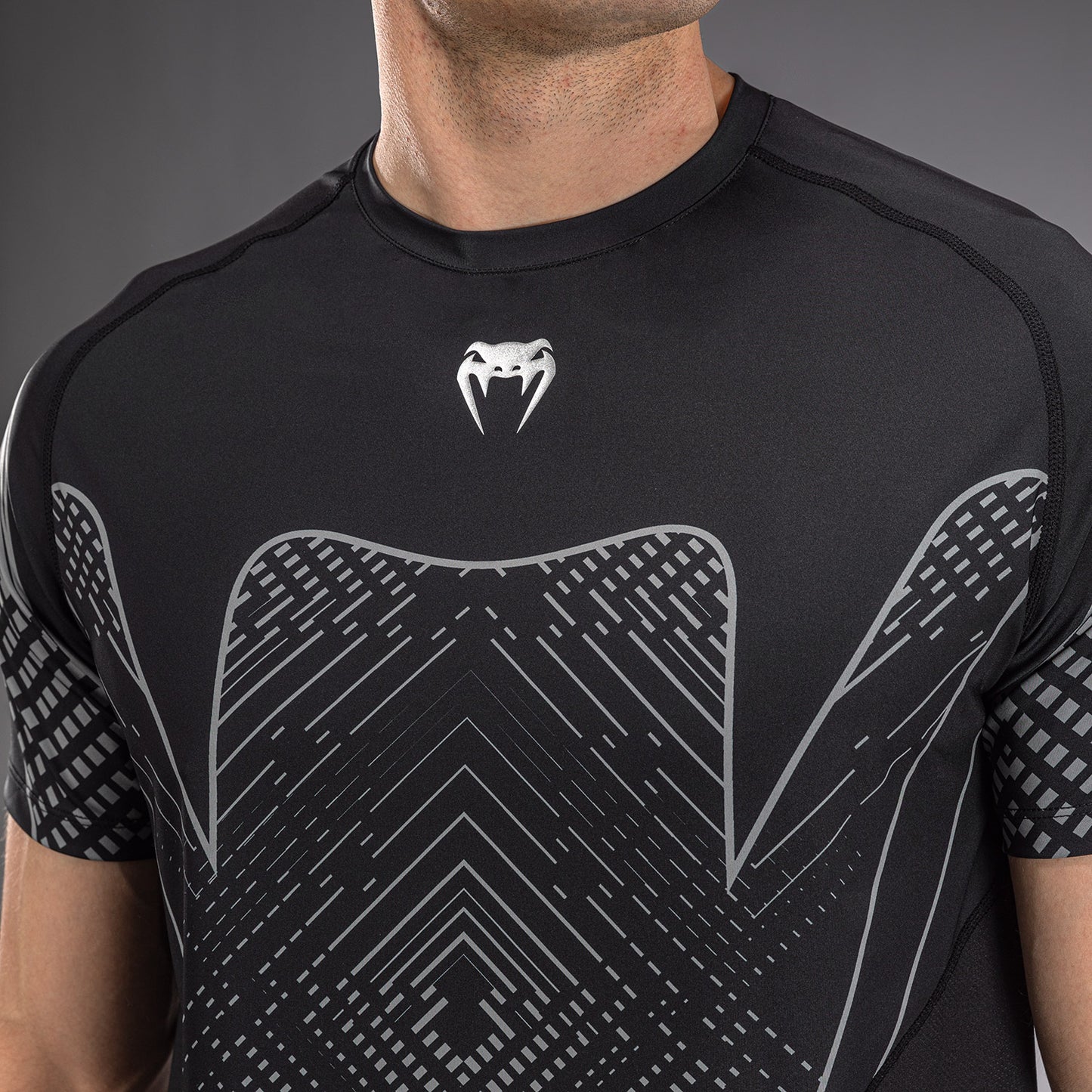 Venum Midnight Fury Dry Tech T-shirt – Zwart/Grijs/Zilver