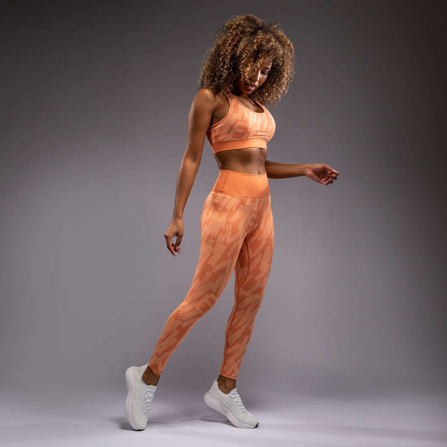 Venum Graffiti Leggings voor Vrouwen - Volledige Lengte - Fluweel Abrikoos