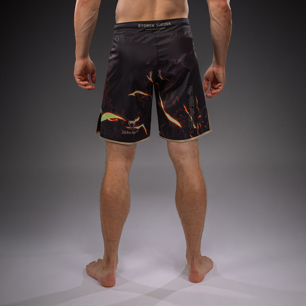 Jujutsu Kaisen x Venum Sukuna Fightshorts – Zwart/Lichtbeige