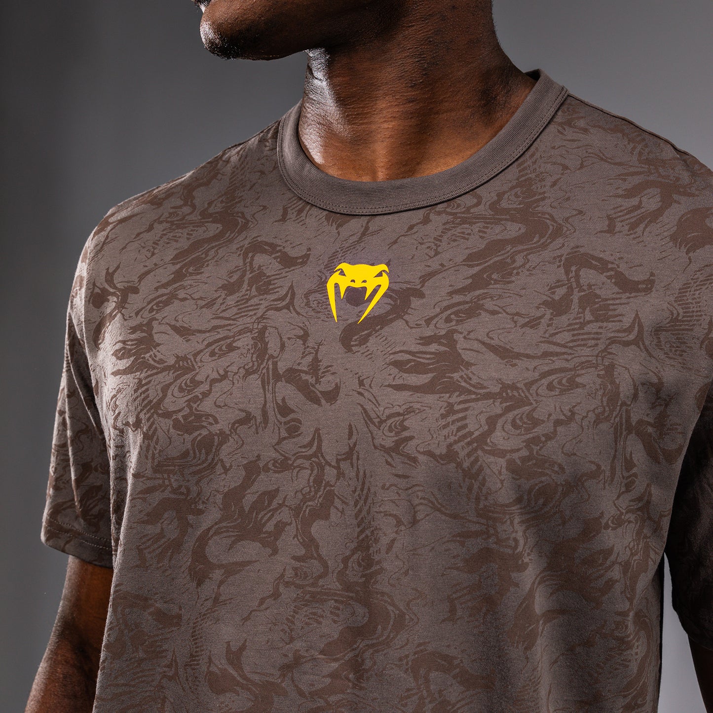 UFC Fusion by Venum Fight Week Korte Mouwen T-shirt voor Heren - Earthen Brown