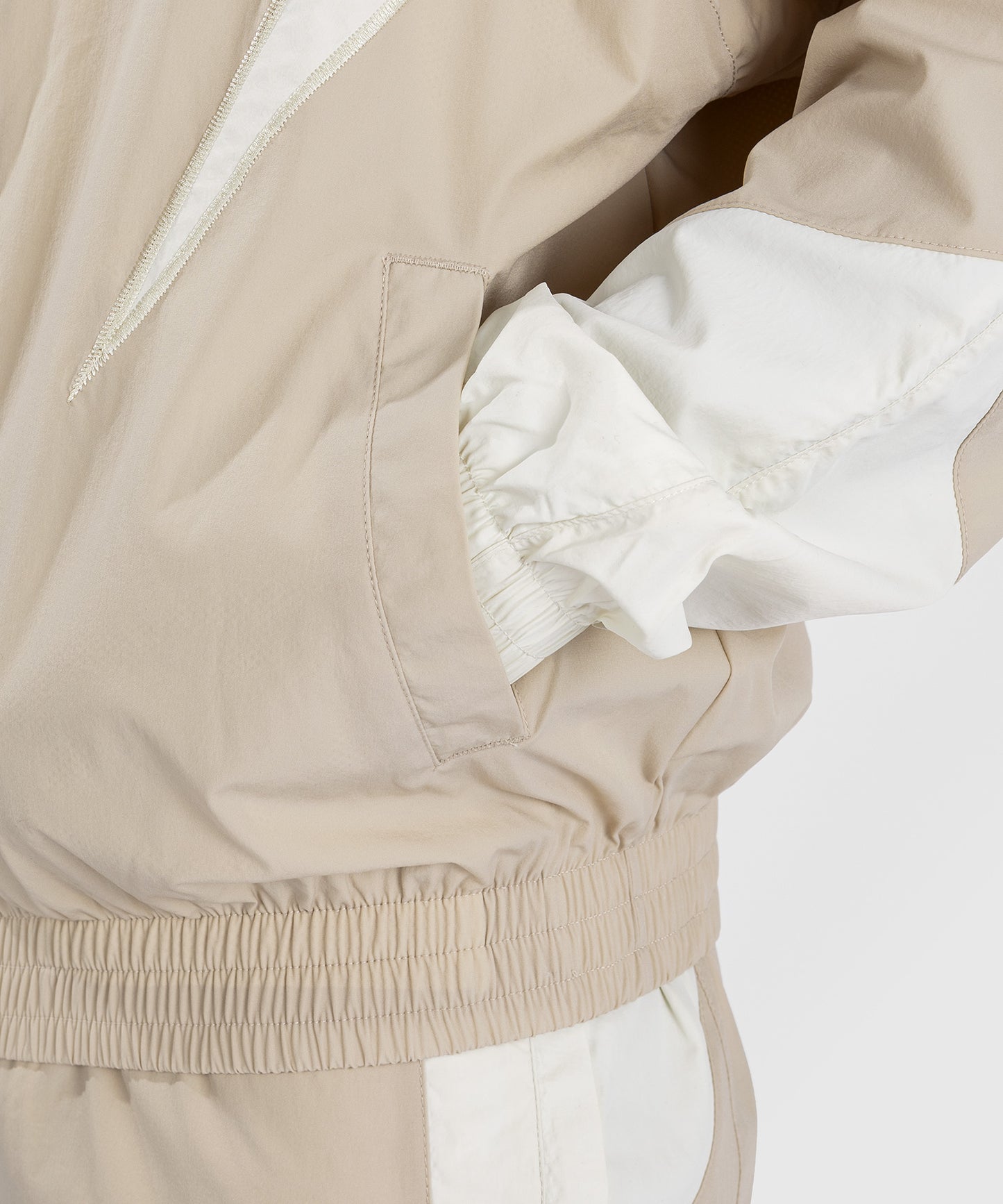 Venum Attack 90 trainingsjack - Beige