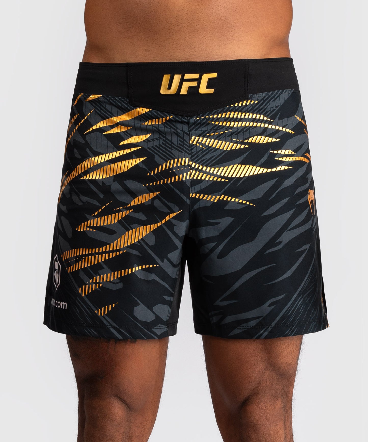 UFC Fusion by Venum Authentic Fight Night Fight Shorts voor Heren - Kort Fit - Champion