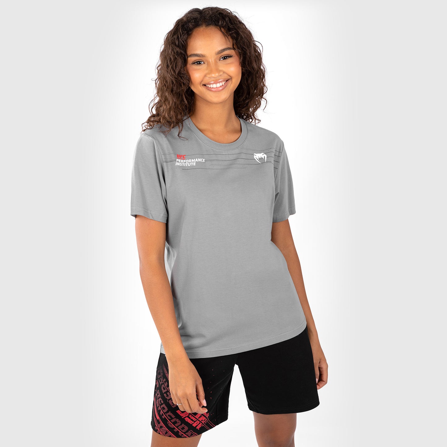 UFC Venum Performance Institute 2.0 Dames t-shirt - Grijs