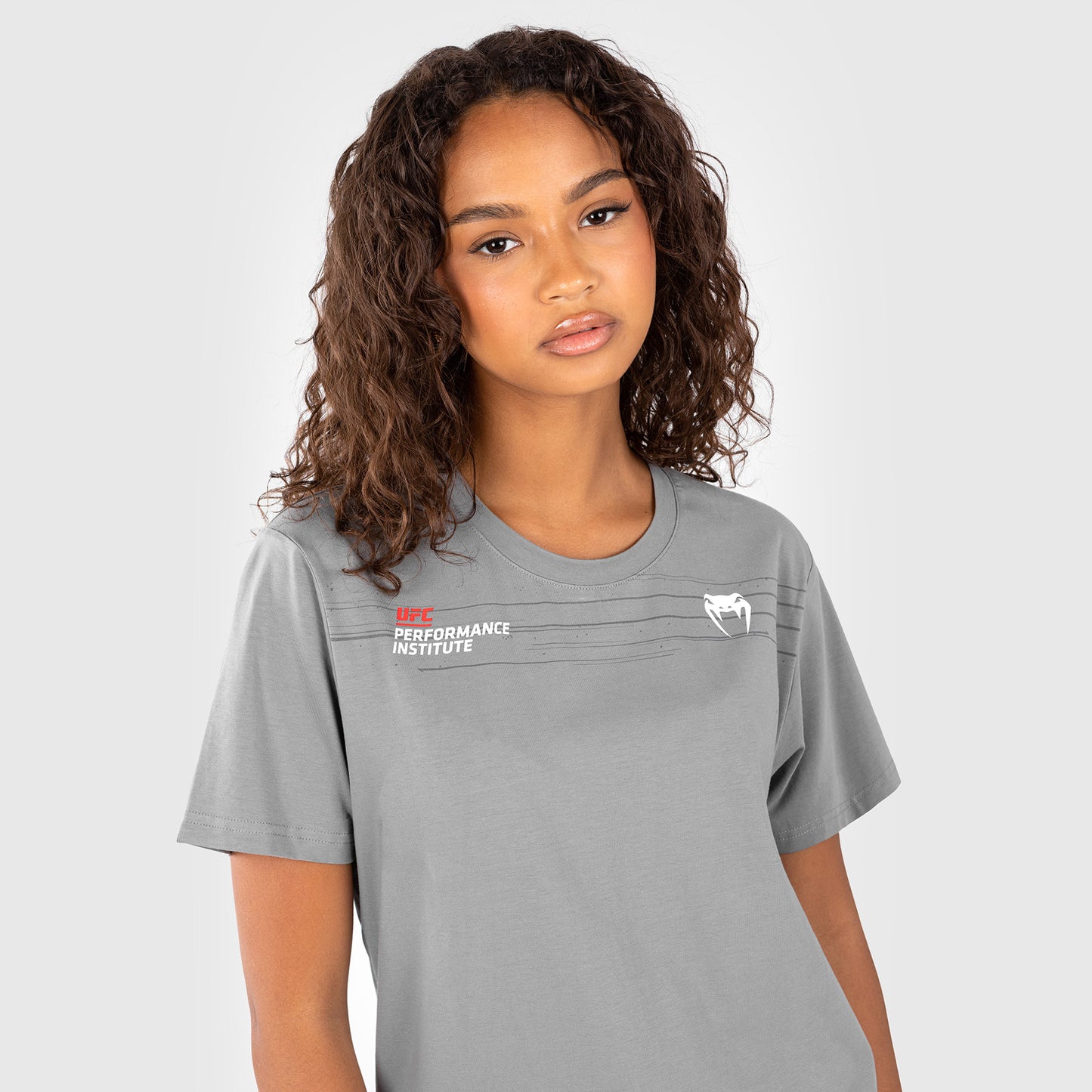 UFC Venum Performance Institute 2.0 Dames t-shirt - Grijs