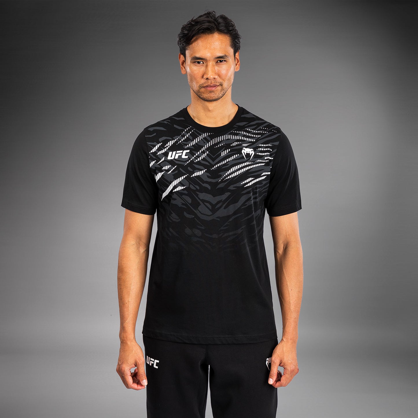 UFC Fusion by Venum Replica Korte Mouwen T-shirt voor Heren - Zwart