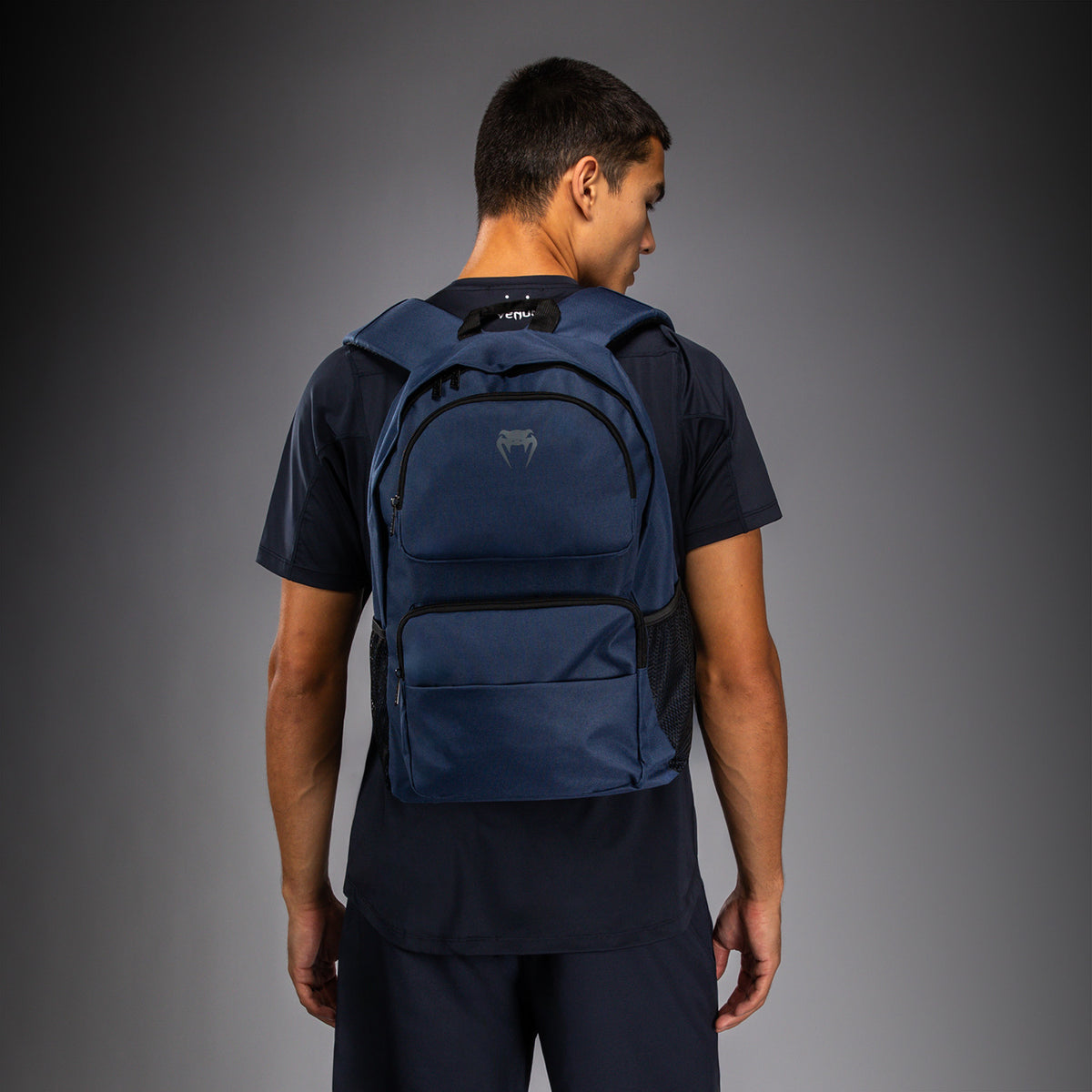 Venum Essential Sporttas (24 L) - Marineblauw