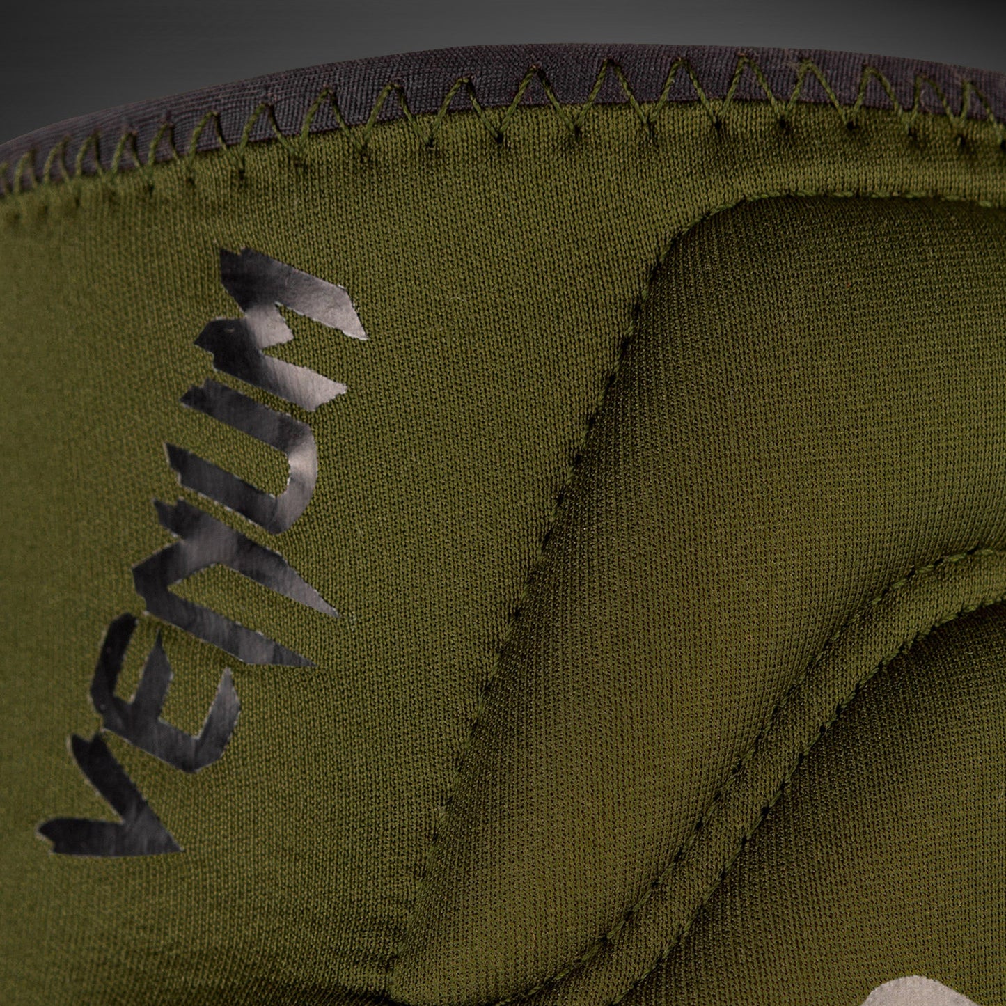 Venum Kontact Lycra/Gel Knee Pads - Kaki/Zwart