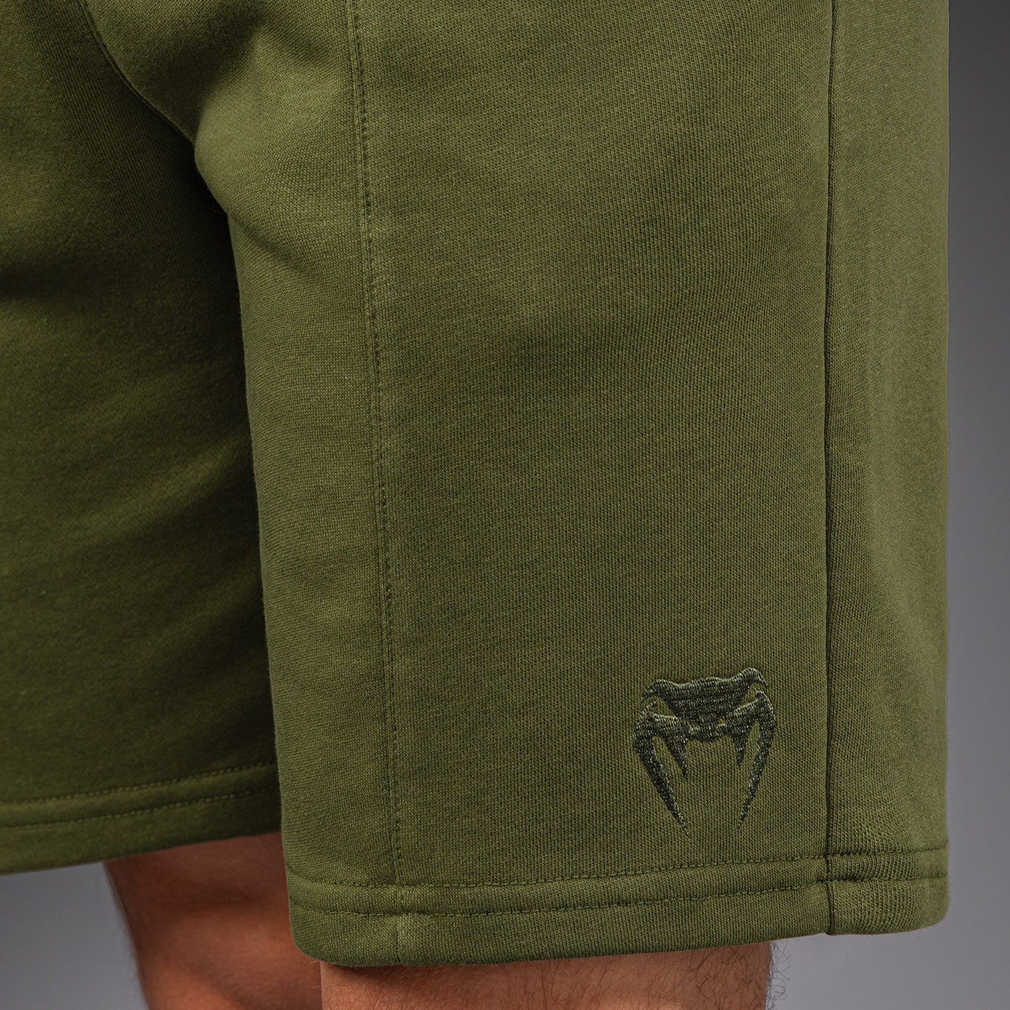 Venum Classic Fleece Katoenen short – Kaki