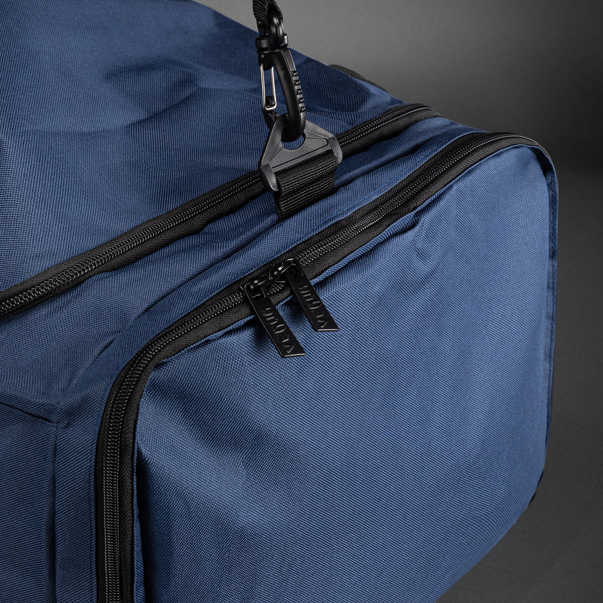 Venum Essential Sporttas (37 L) - Marineblauw