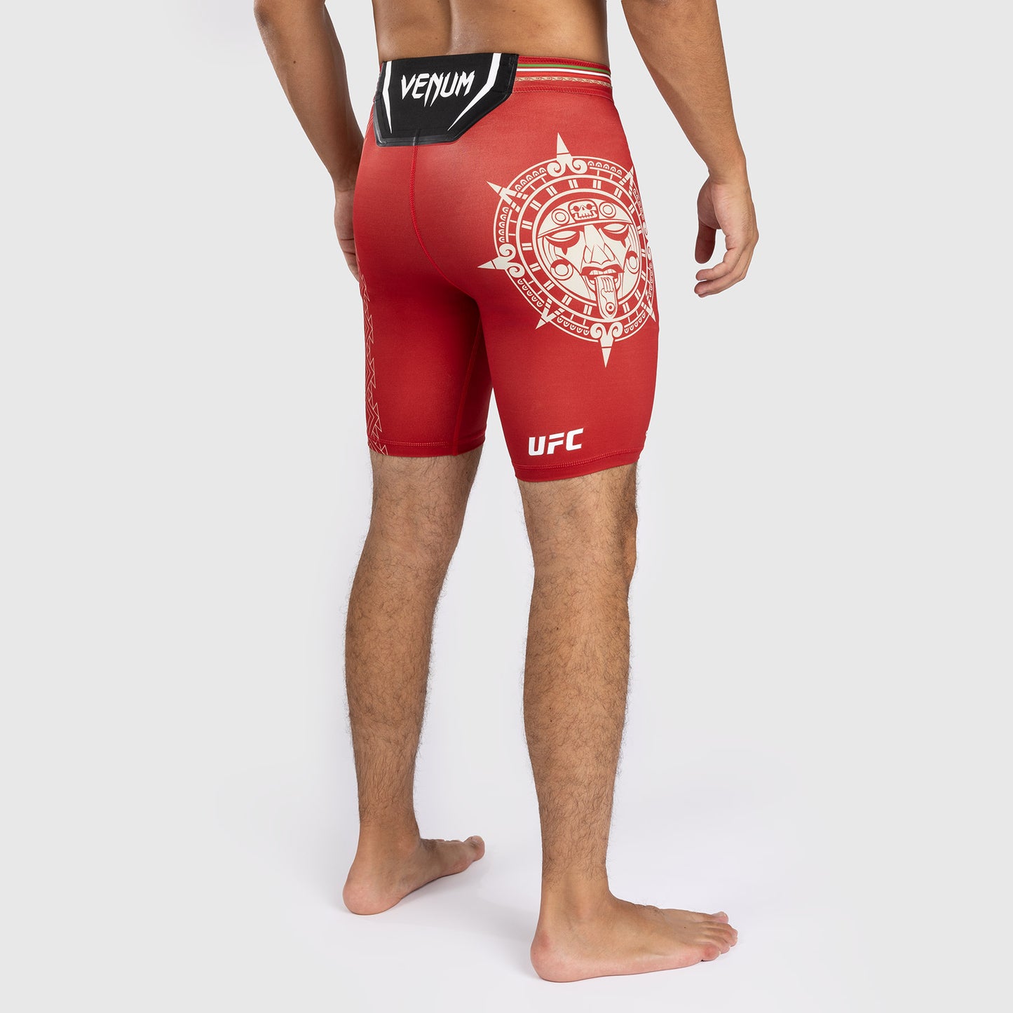 Noche UFC by Venum Authentic Fight Night Vale Tudo Short Heren - Rood