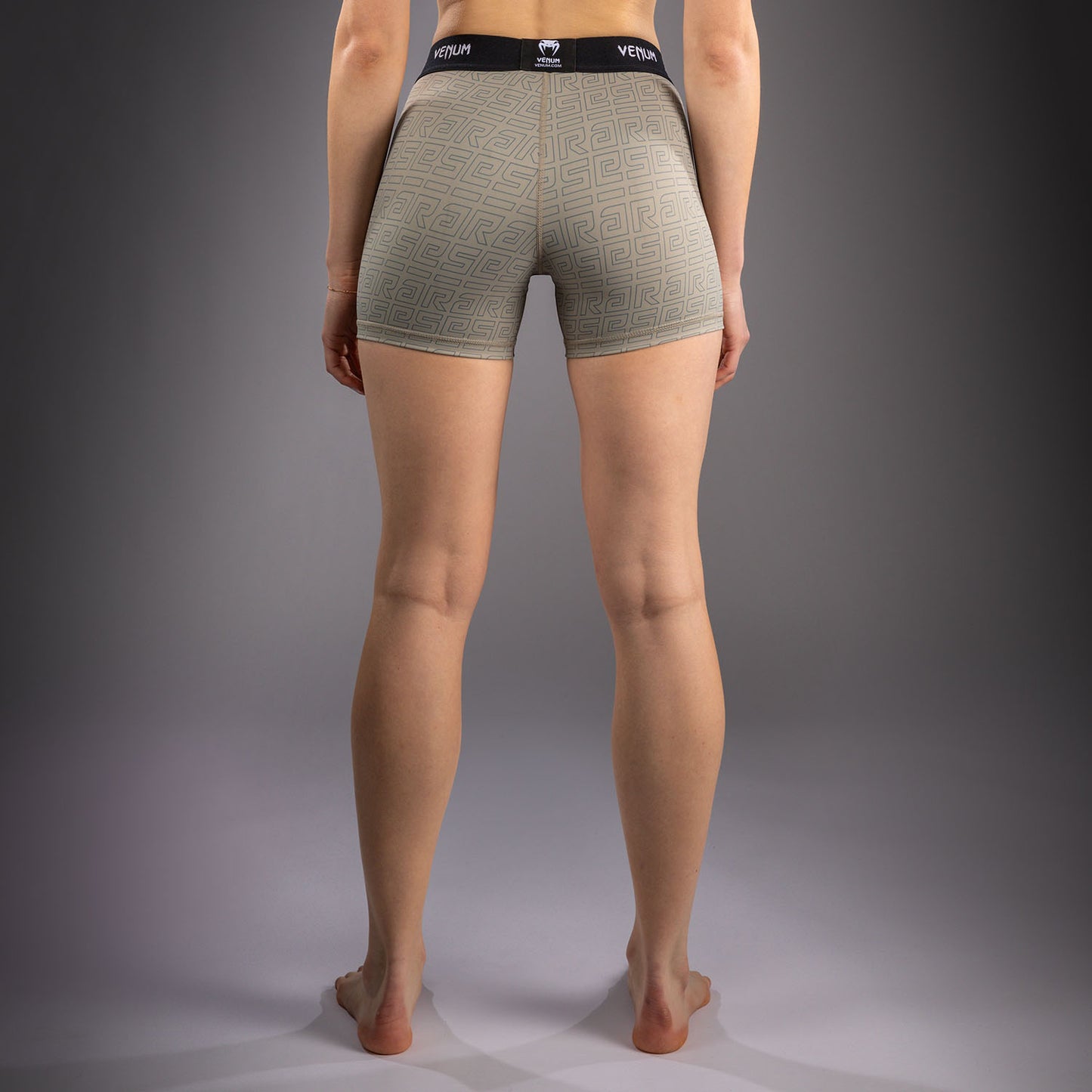 Venum x Ares 2.0 Trainingsshorts voor dames – Zand