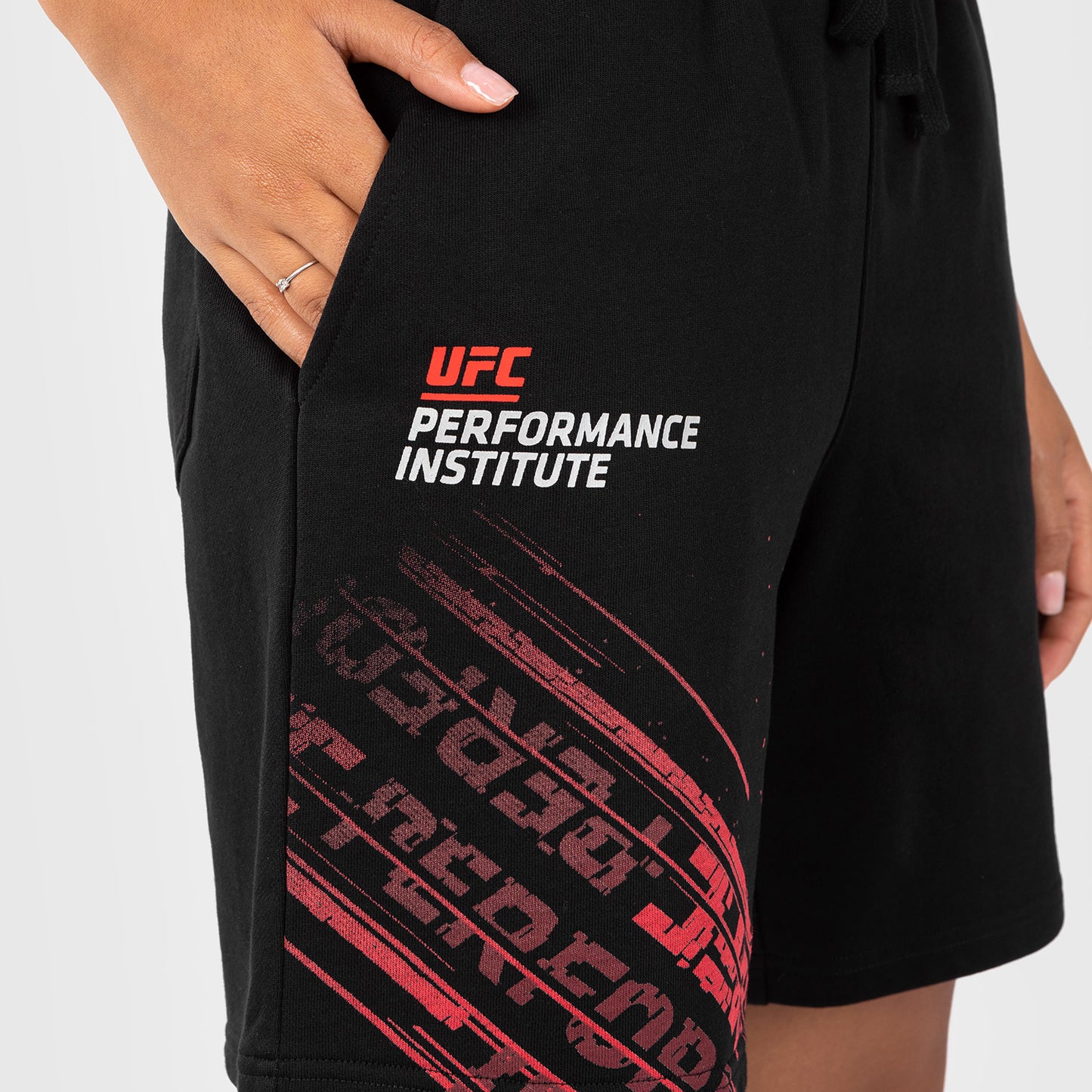 UFC Venum Performance Institute 2.0 Coton Short - Zwart/Rood