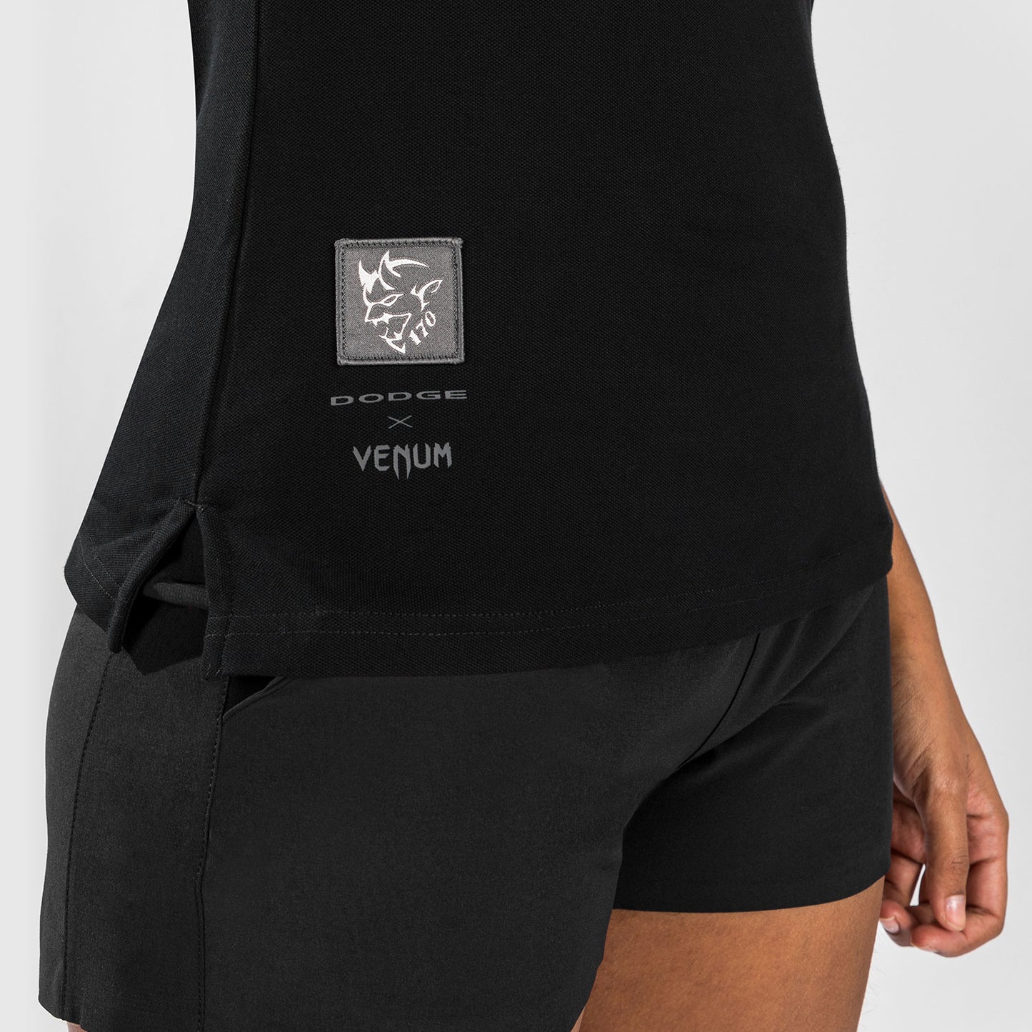 Venum x Dodge Demon 170 Dames Poloshirt - Zwart