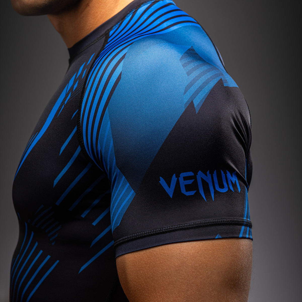 Venum No-Gi 6.0 Rashguard met korte mouwen - Zwart/Blauw