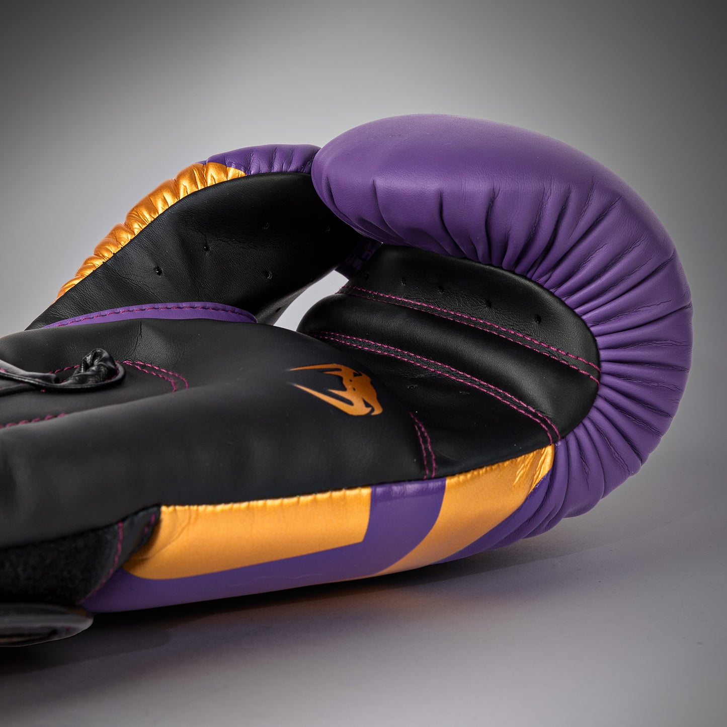 Venum Elite Bokshandschoenen - Donkerpaars - Speciale Editie