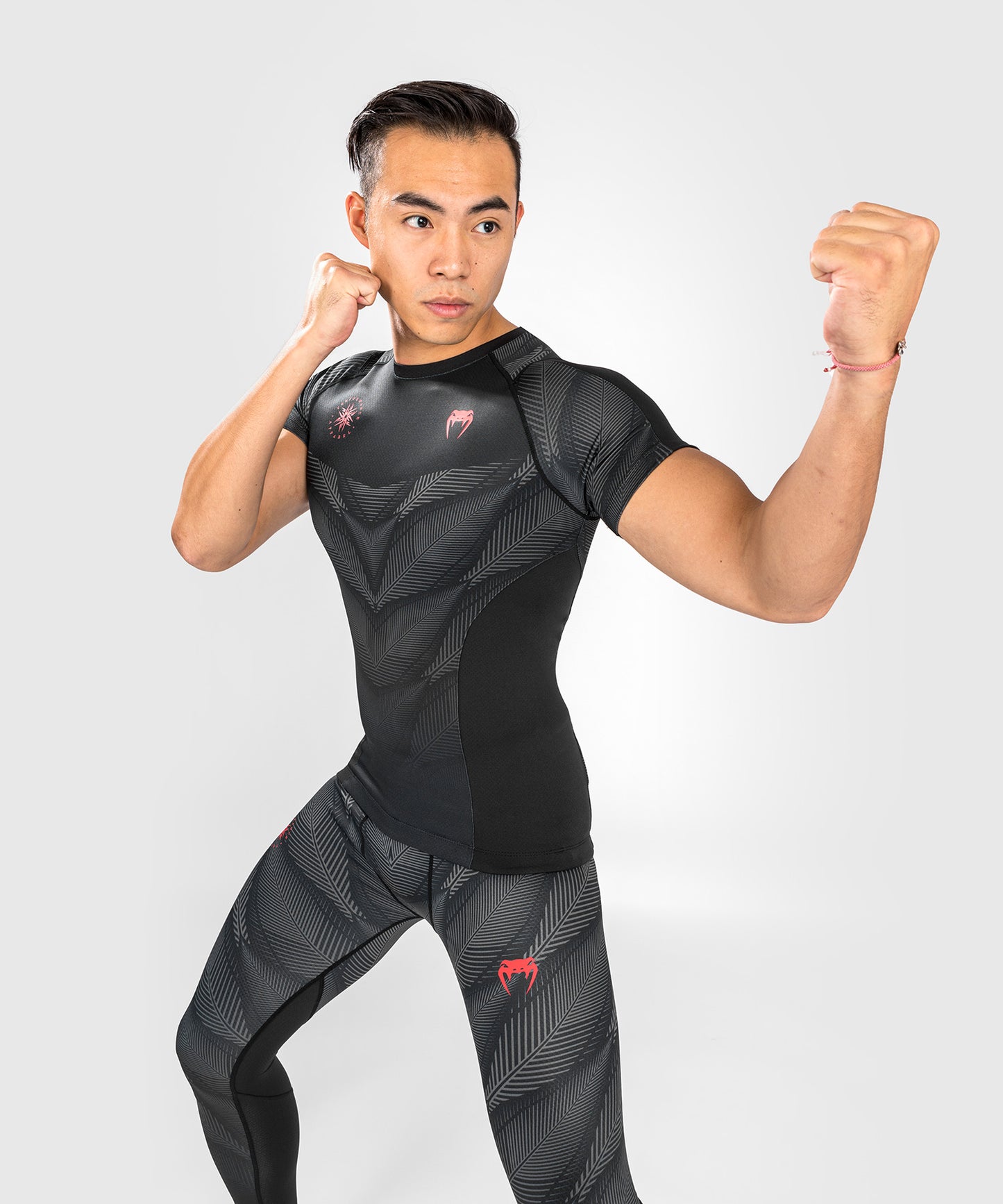 Venum Phantom compressie T-shirt - korte mouwen - zwart/rood