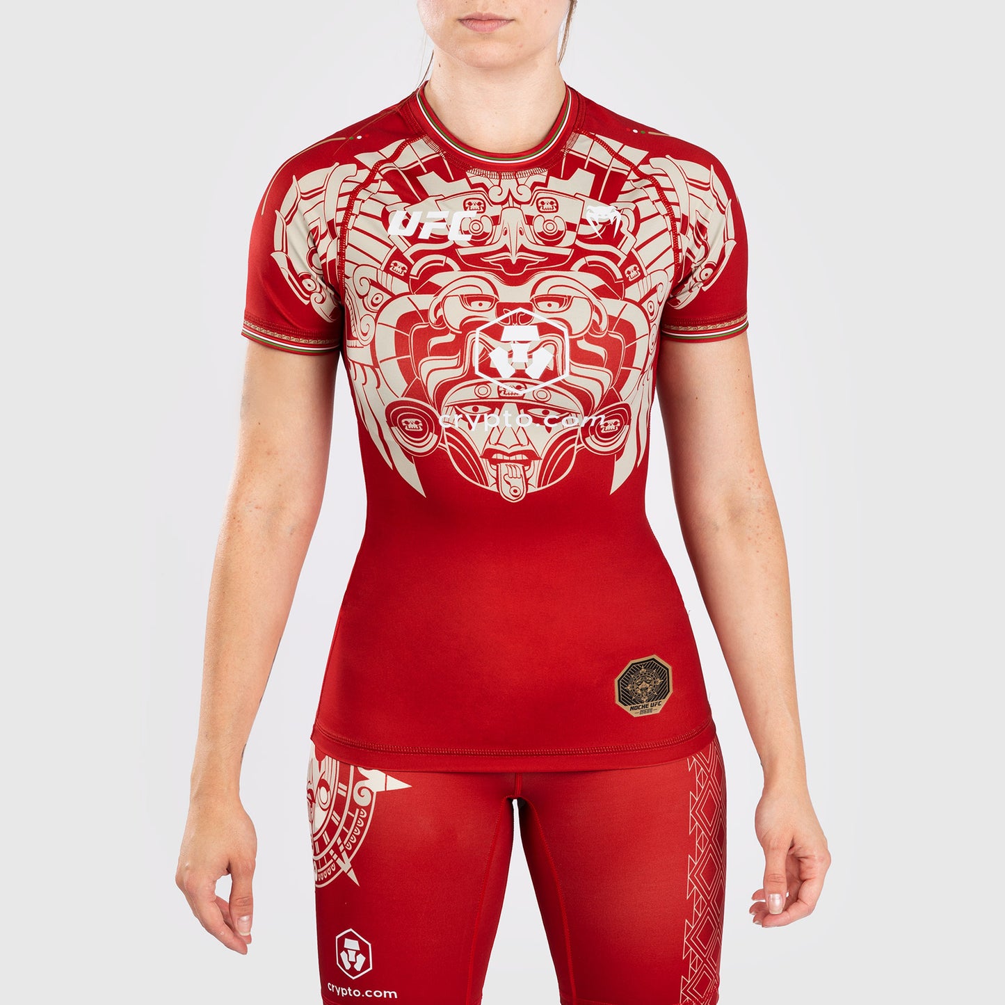 Noche UFC by Venum Authentic Fight Night Performance Rashguard met korte mouwen voor dames, rood