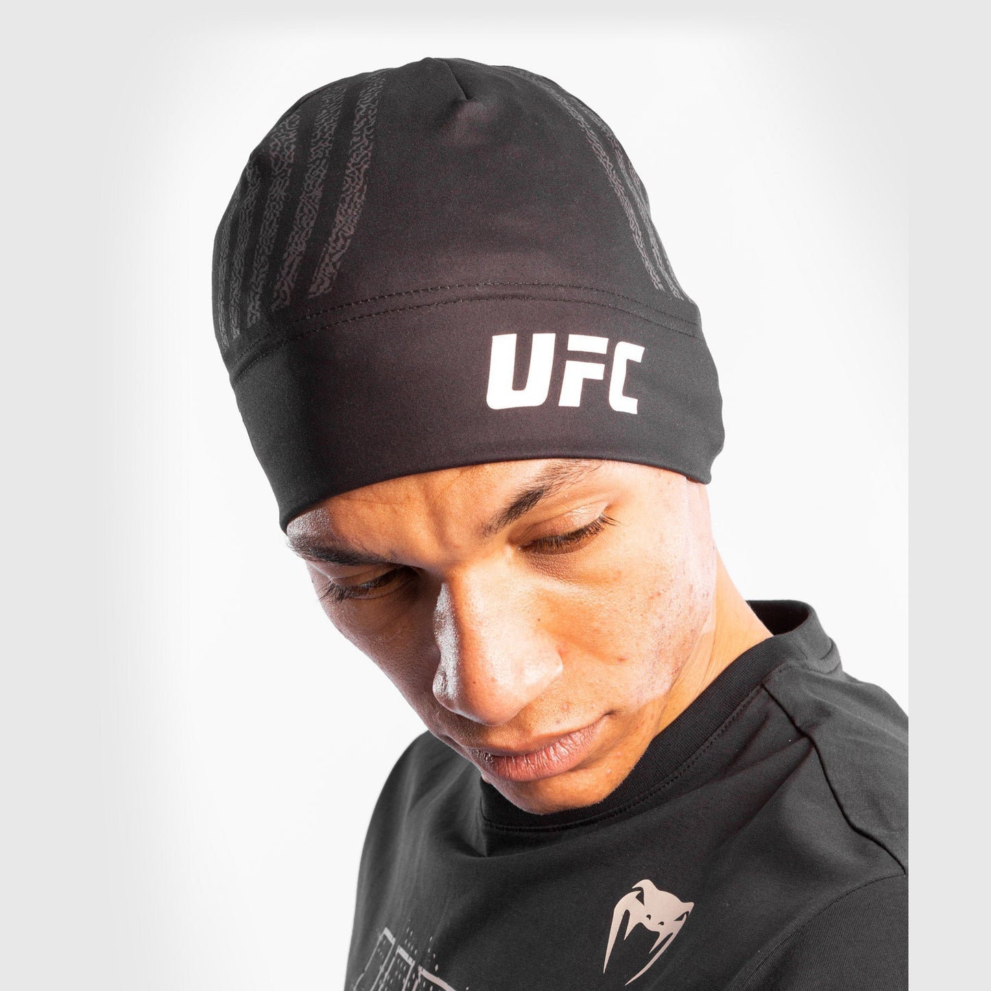 UFC Venum Authentic Fight Night Unisex Walkout Beanie - Zwart