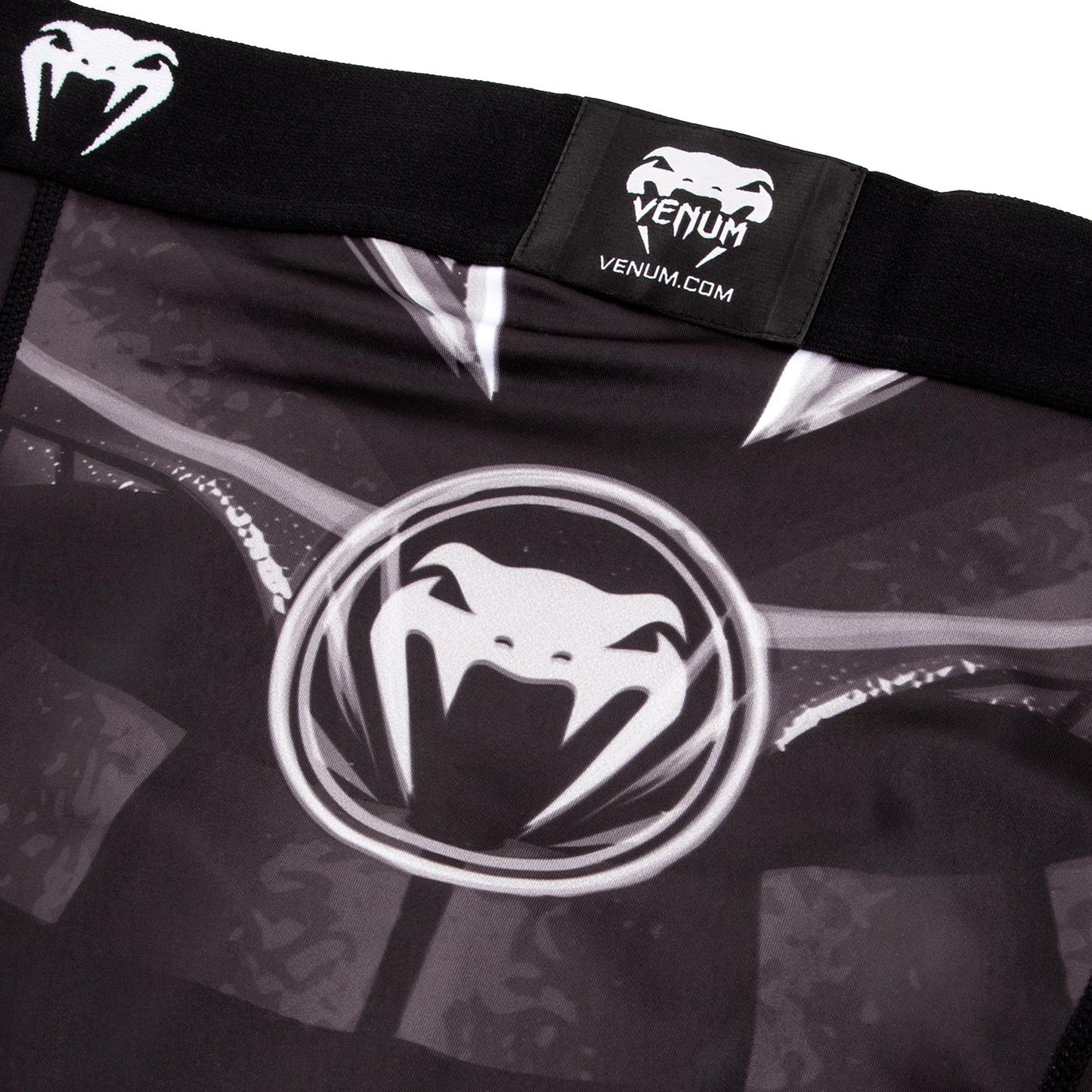 Vale Tudo Shorts Venum Gladiator 3.0 - zwart/wit
