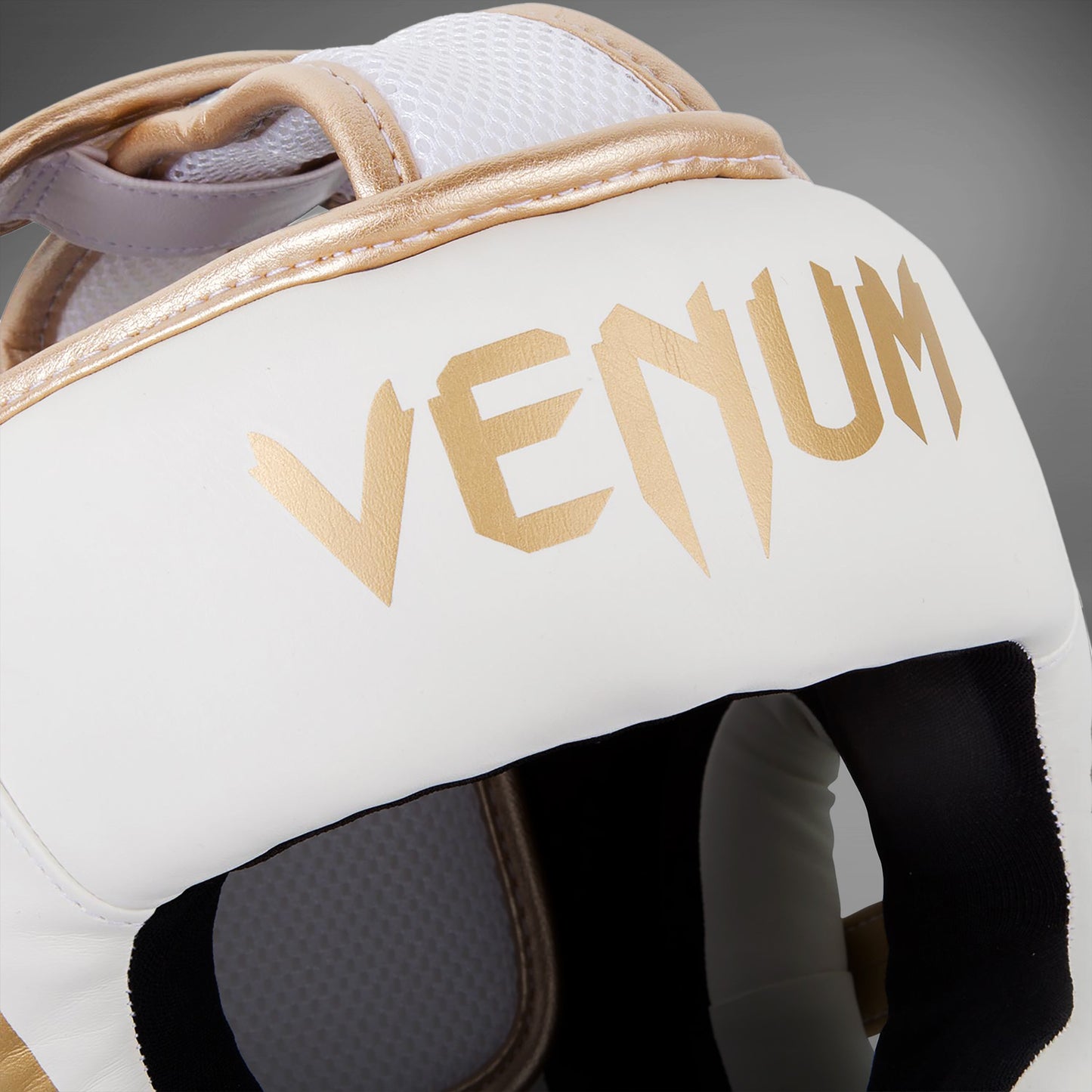 Venum Elite hoofdbeschermer - Wit/Goud